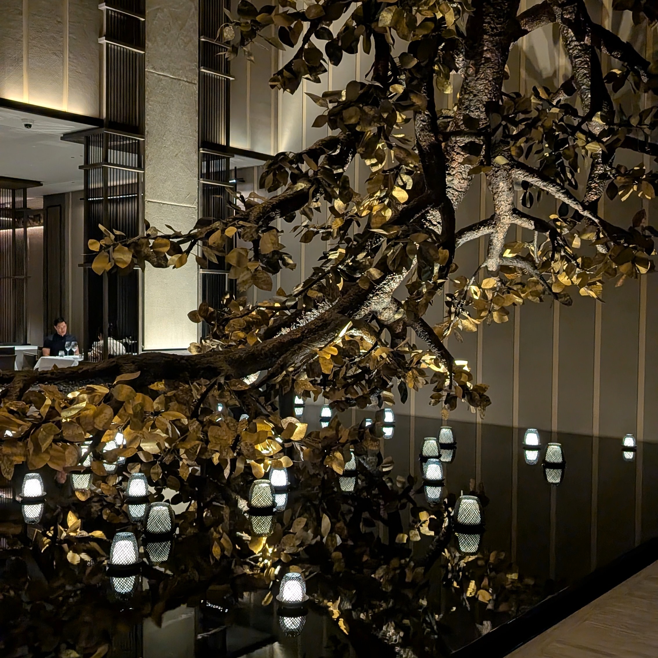 (Aman Nai Lert Bangkok Rain Tree Sculpture