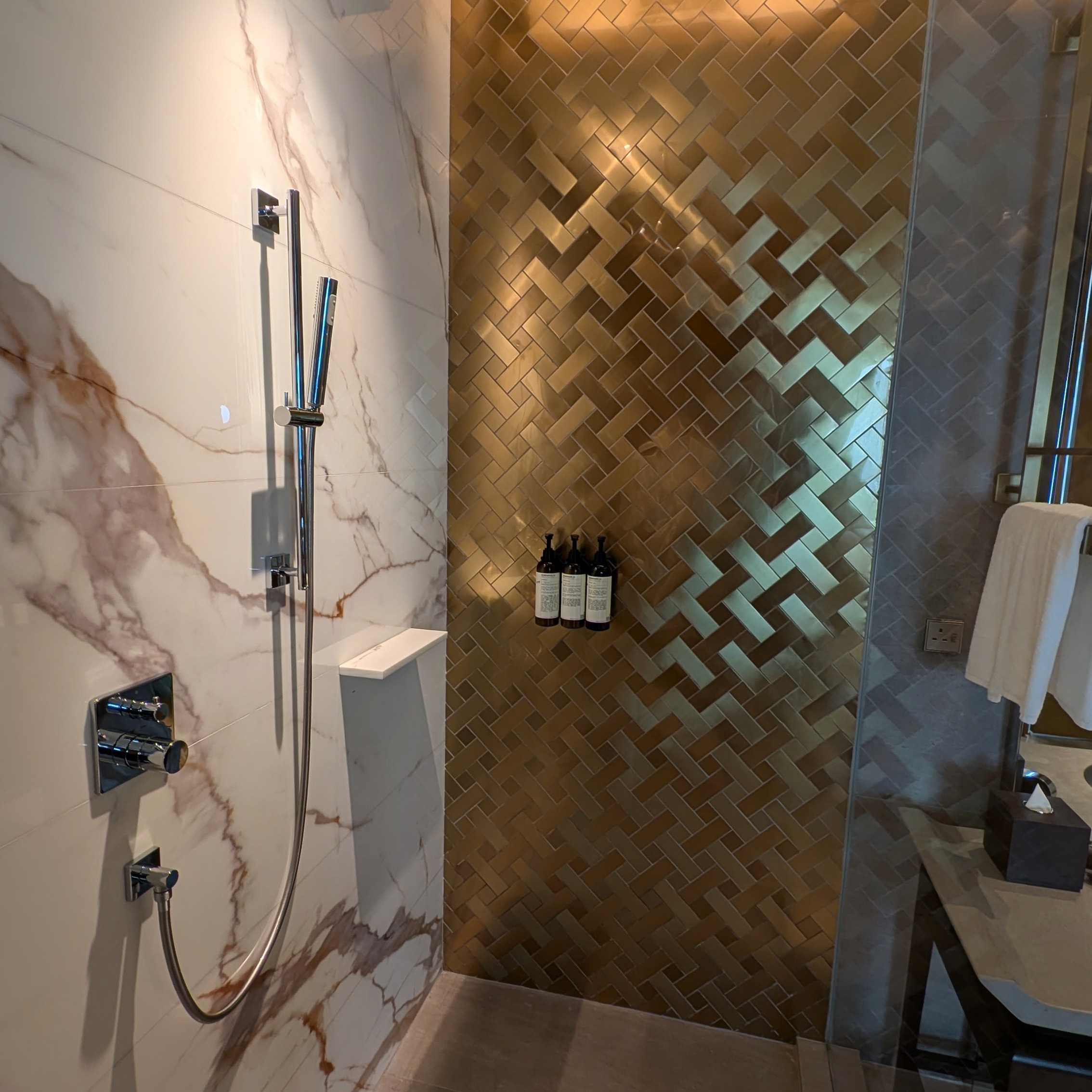 Park Hyatt Kuala Lumpur King Bed Deluxe Bathroom Shower