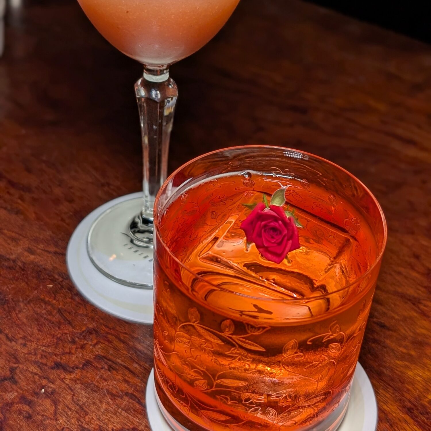 Bar Ishinohana Rose Negroni