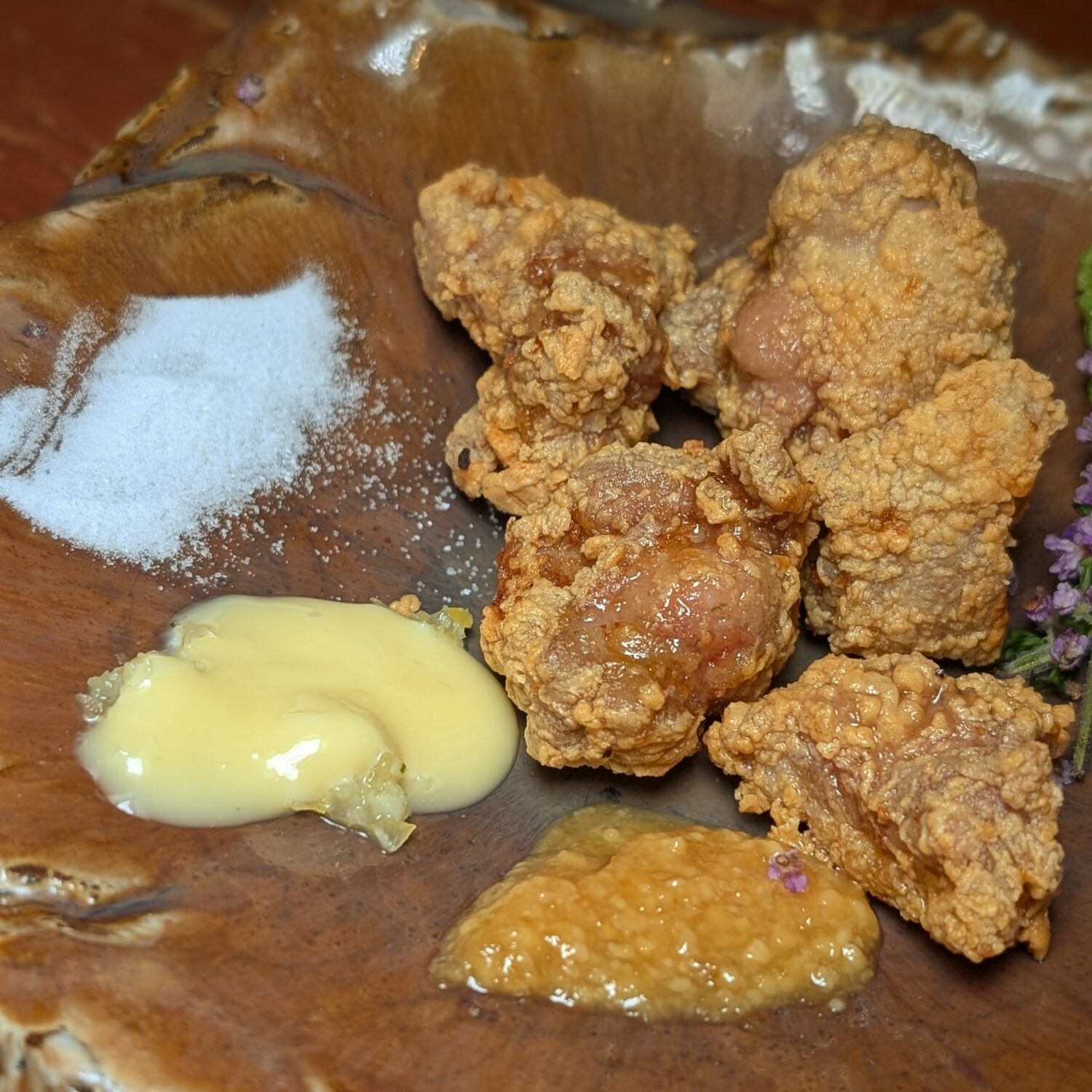 Sumibi Yakitori Kamojin Fried Omi Duck Thigh