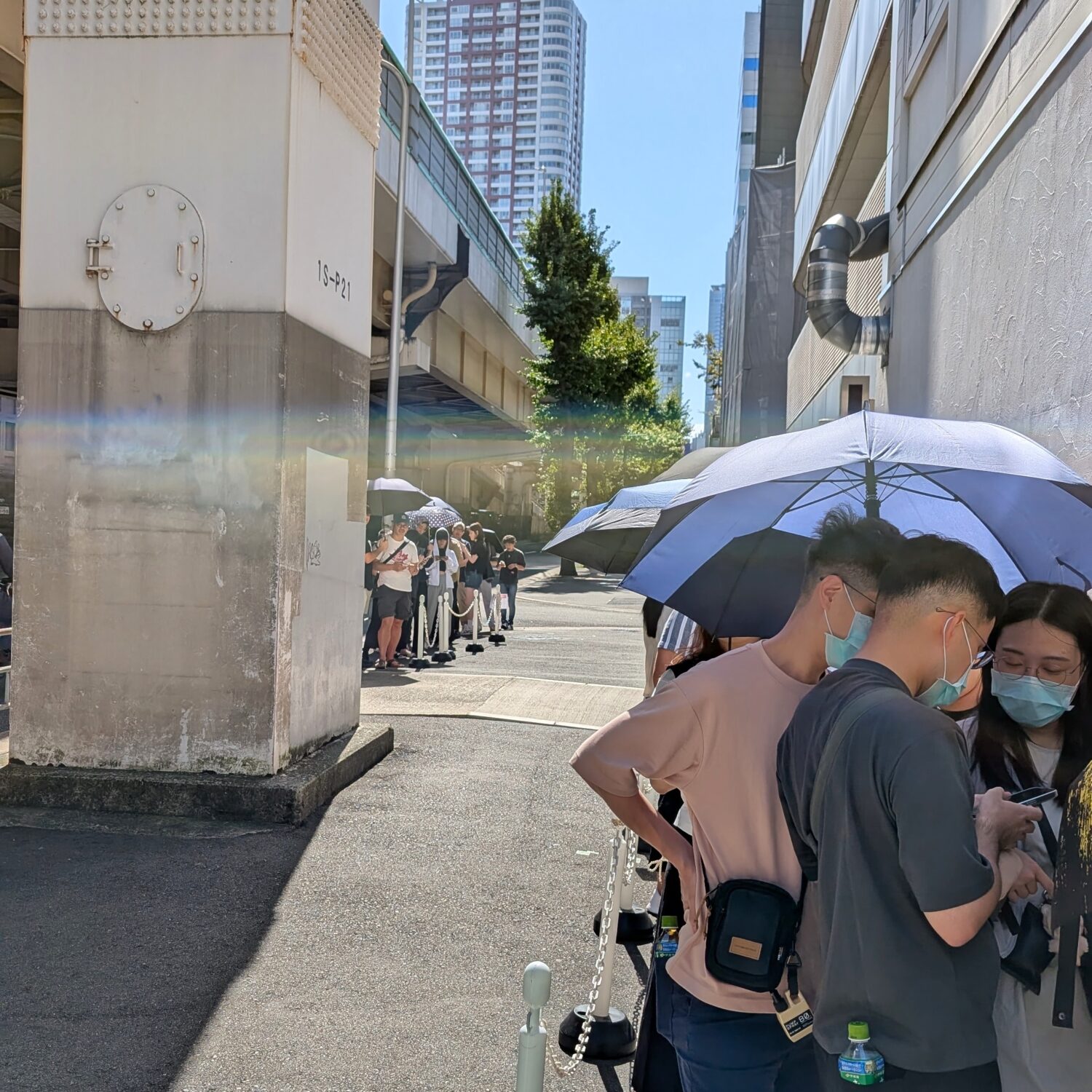 Mugi to Mensuke Exterior