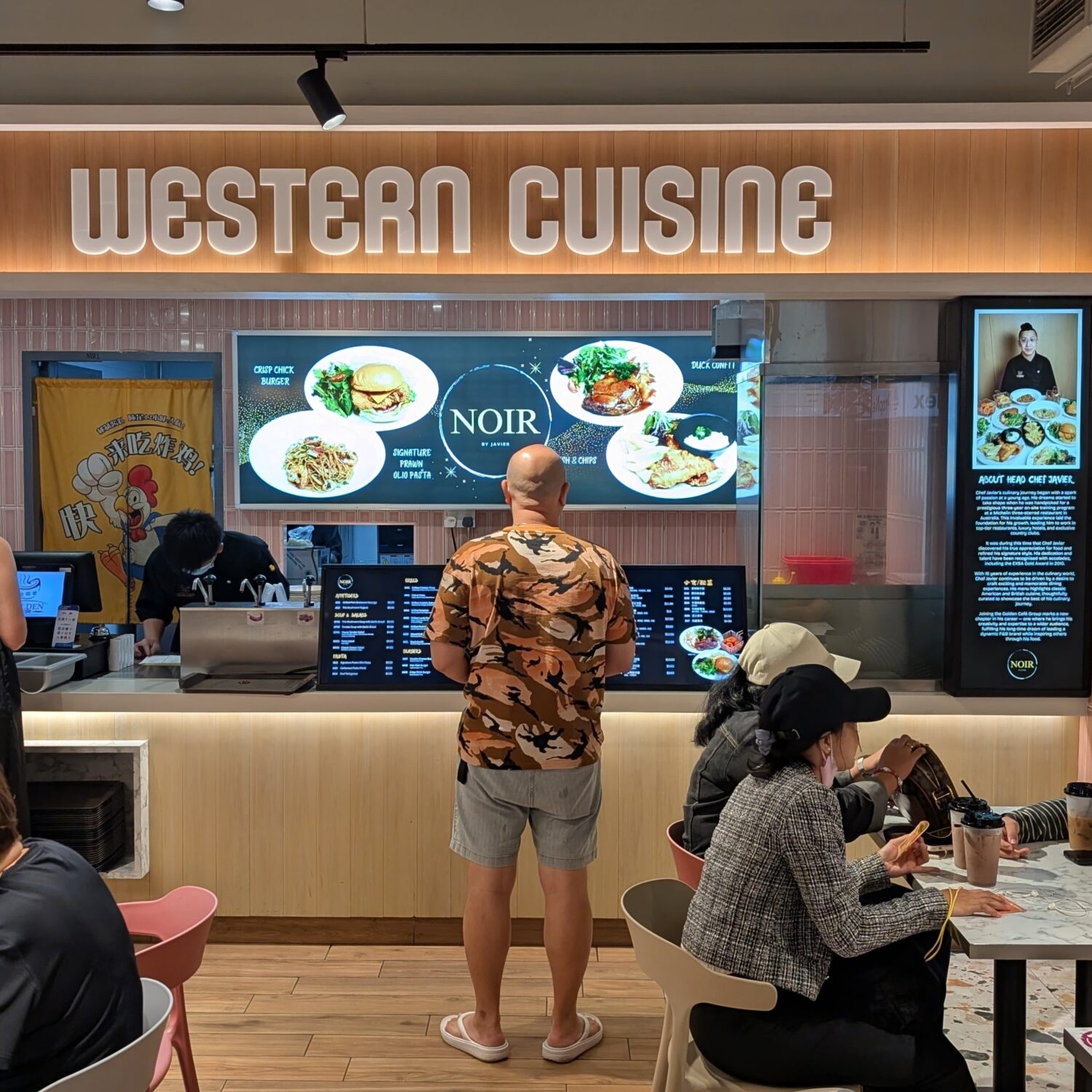 Noir by Javier Shopfront