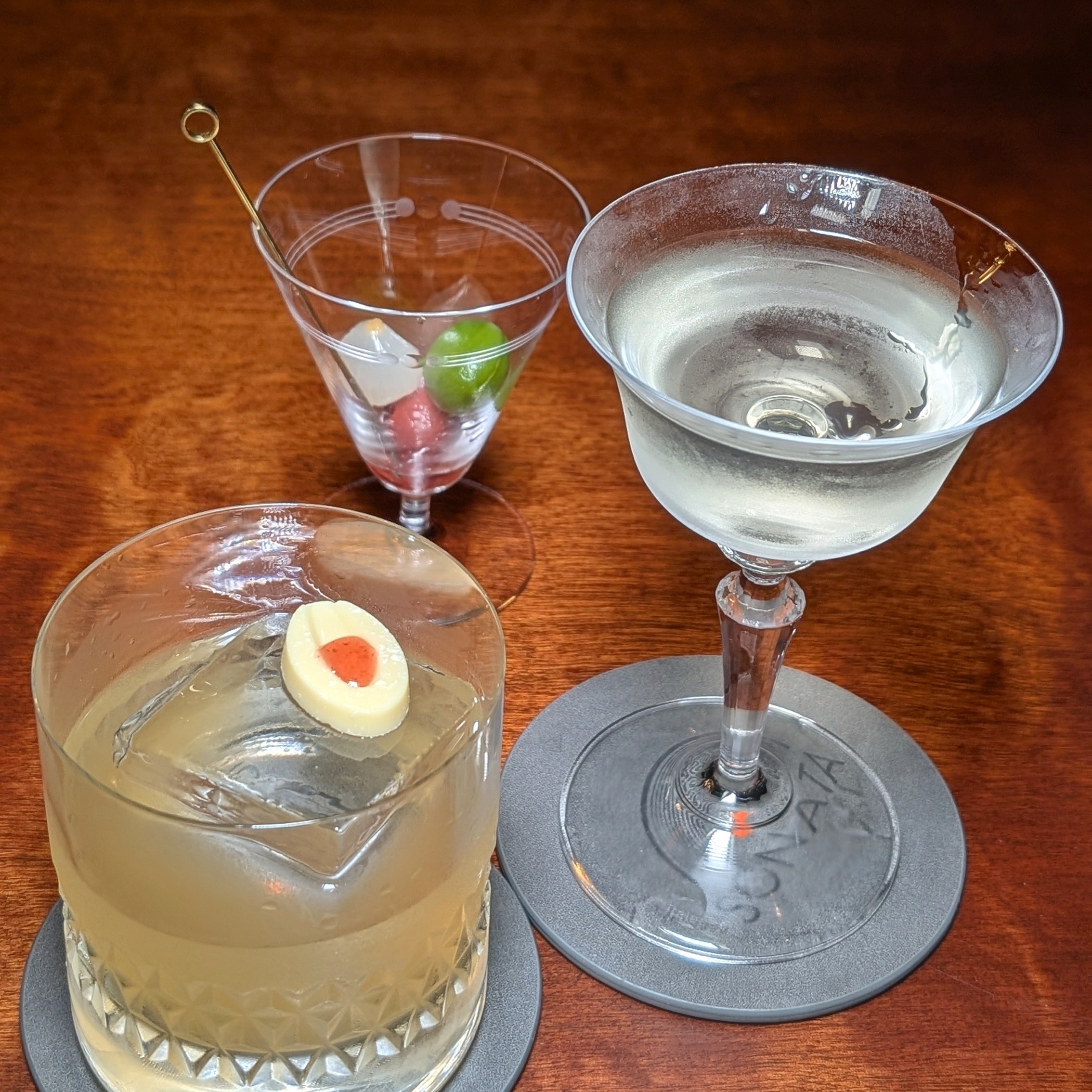 Patina Osaka Sonata Bar & Lounge New Trunk Line and Tiger Child