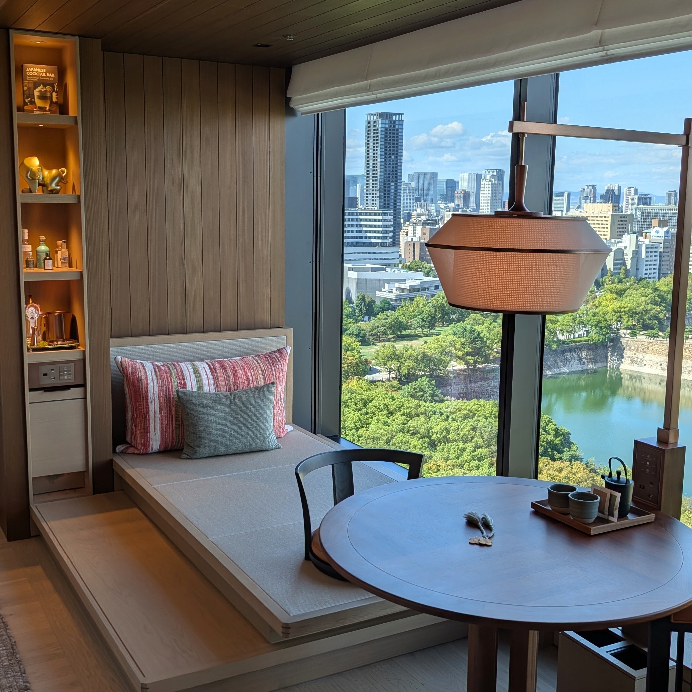 Patina Osaka Deluxe Room King Osaka Castle View