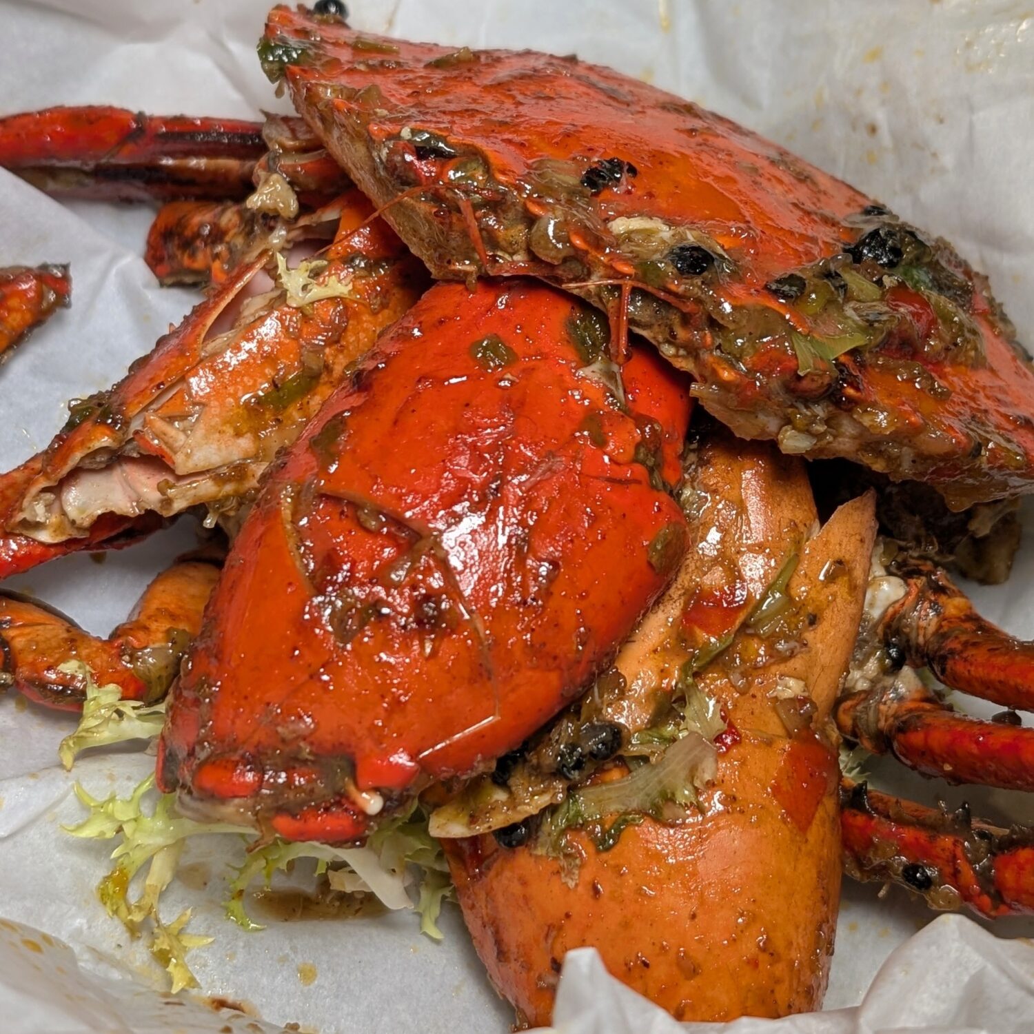 Tung Lok Heen Wok-baked Crab with White Pepper and Fresh Peppercorns