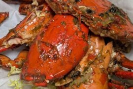 Tung Lok Heen Wok-baked Crab with White Pepper and Fresh Peppercorns