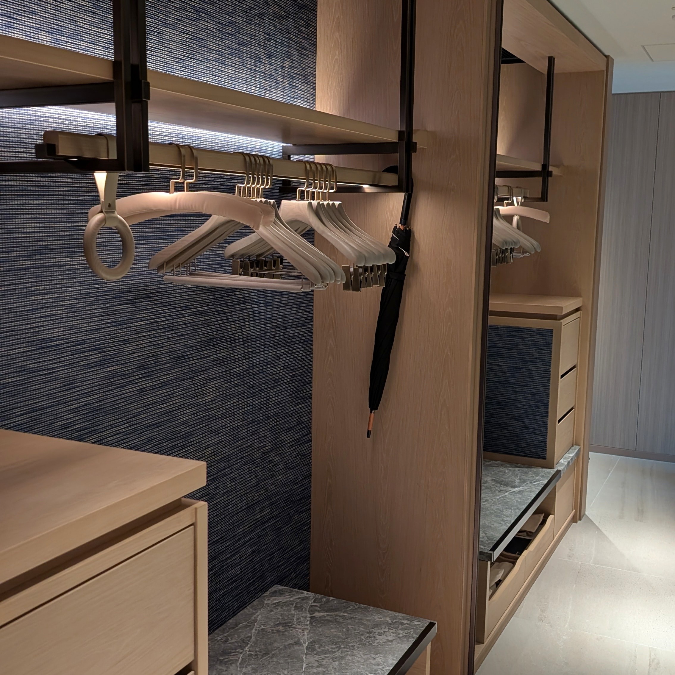 Waldorf Astoria Osaka King Premium Room River View Wardrobe