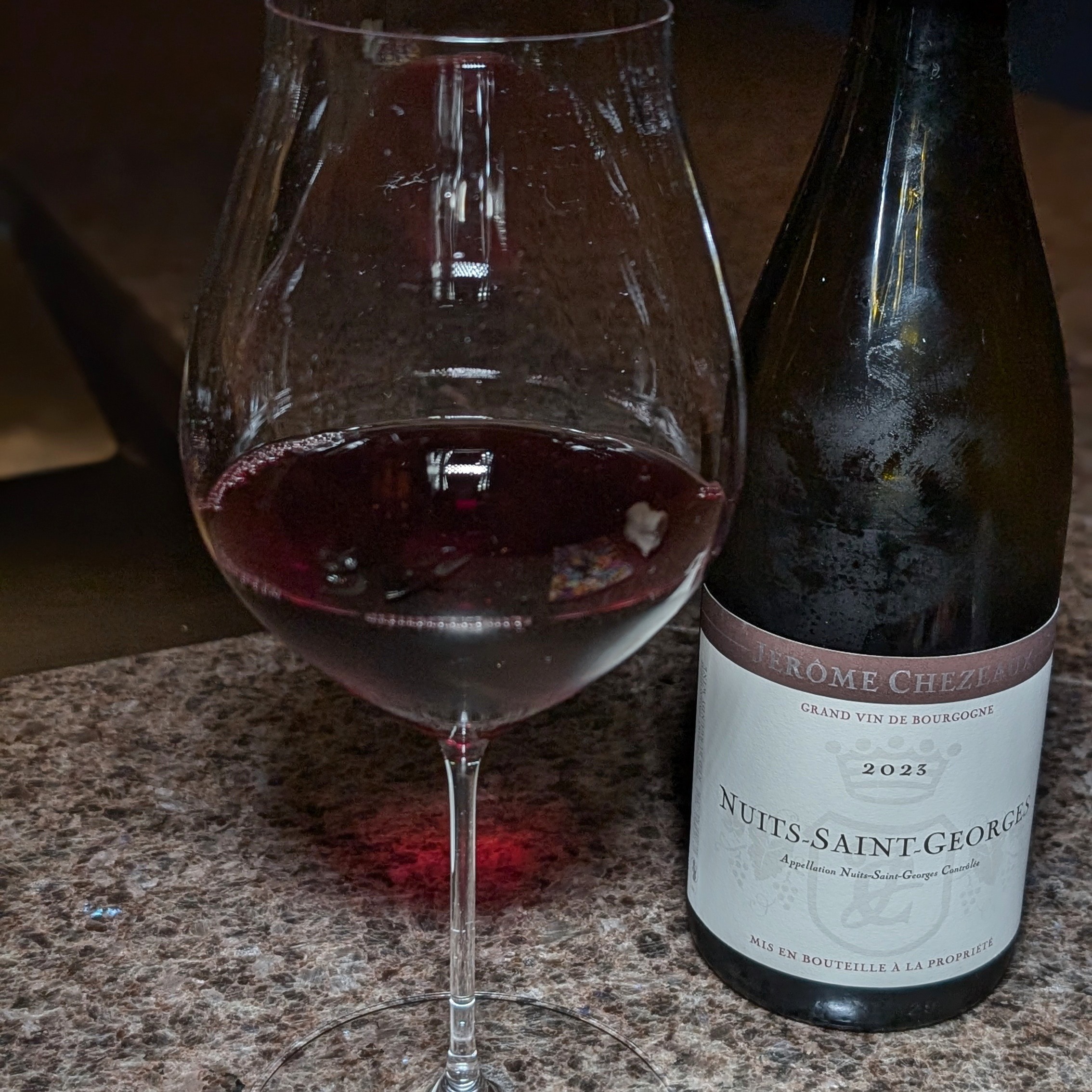 Waldorf Astoria Osaka Tsukimi Red Wine