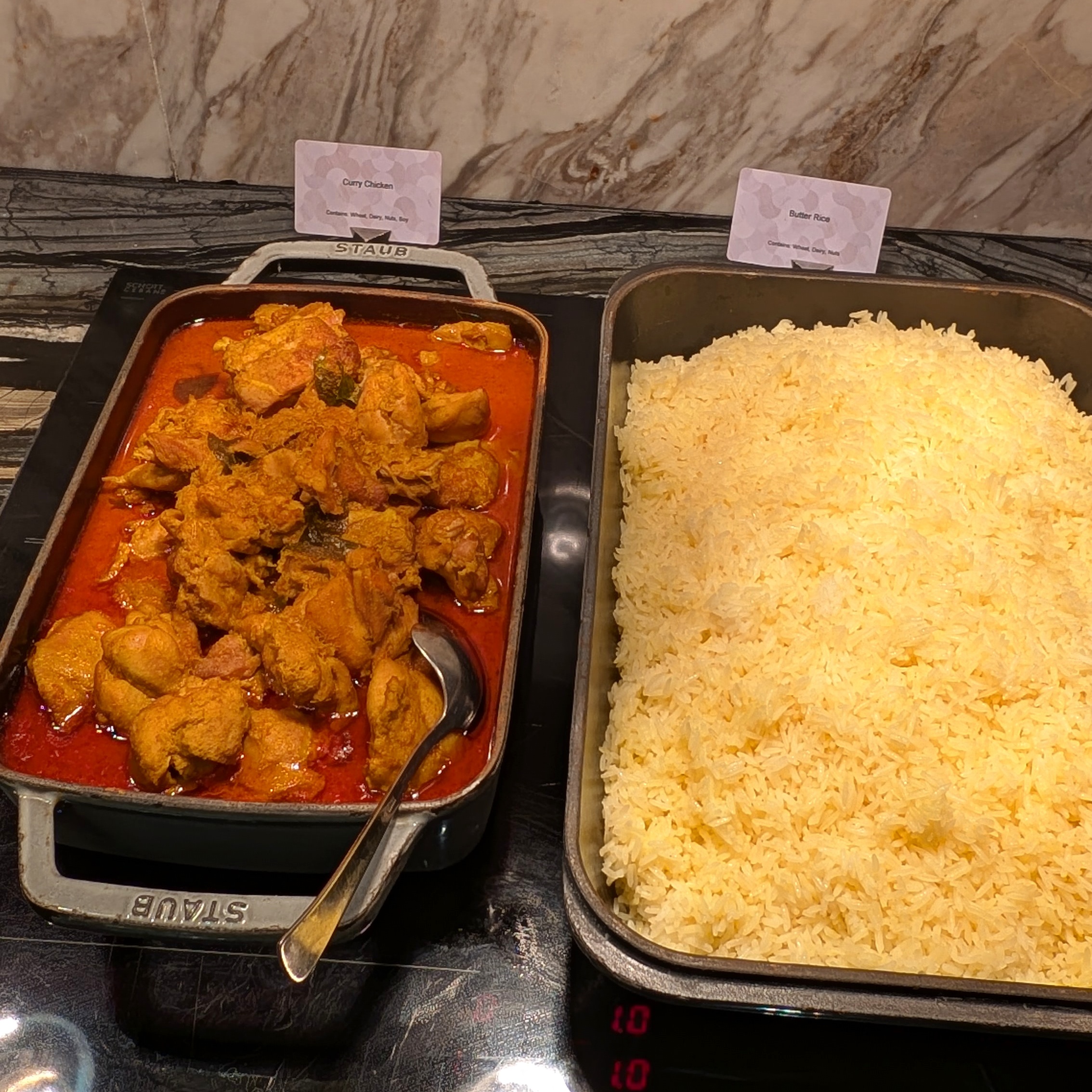 Singapore Marriott Tang Plaza Hotel M Club Evening Cocktails Curry Chicken and Butter Rice