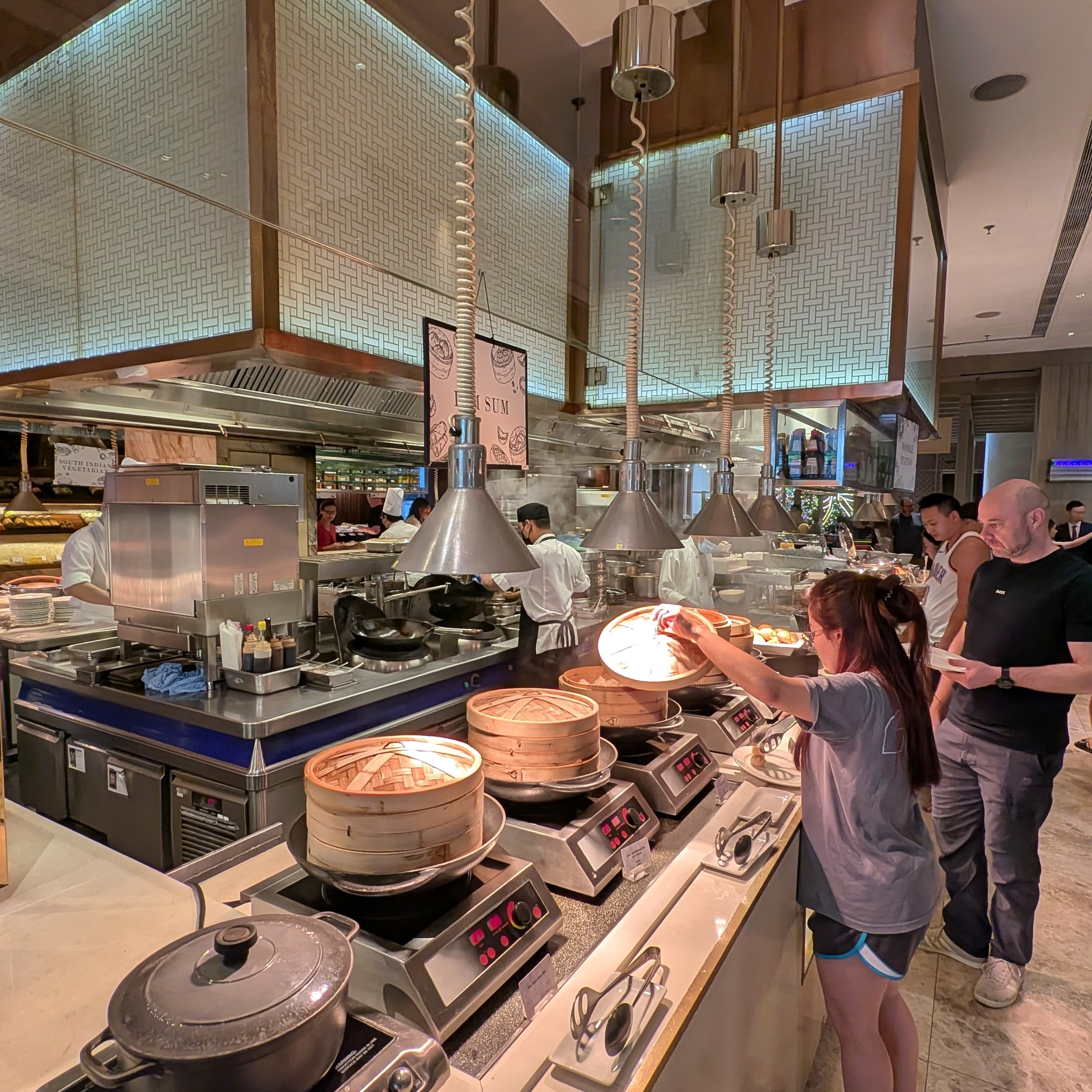 Singapore Marriott Tang Plaza Hotel Crossroads Cafe Breakfast