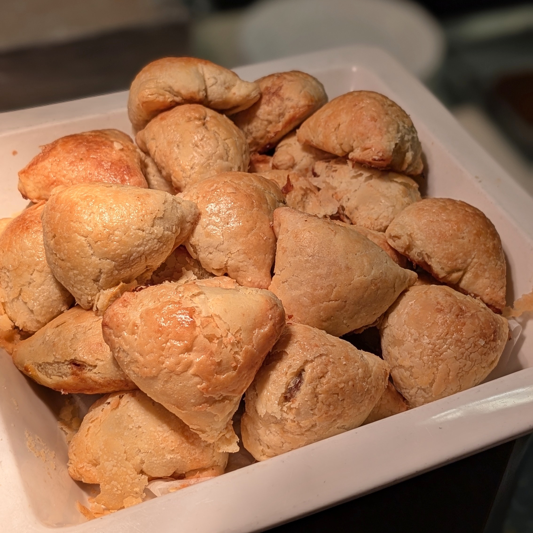 Singapore Marriott Tang Plaza Hotel Crossroads Cafe Breakfast Baked Chicken Char Siew Soh