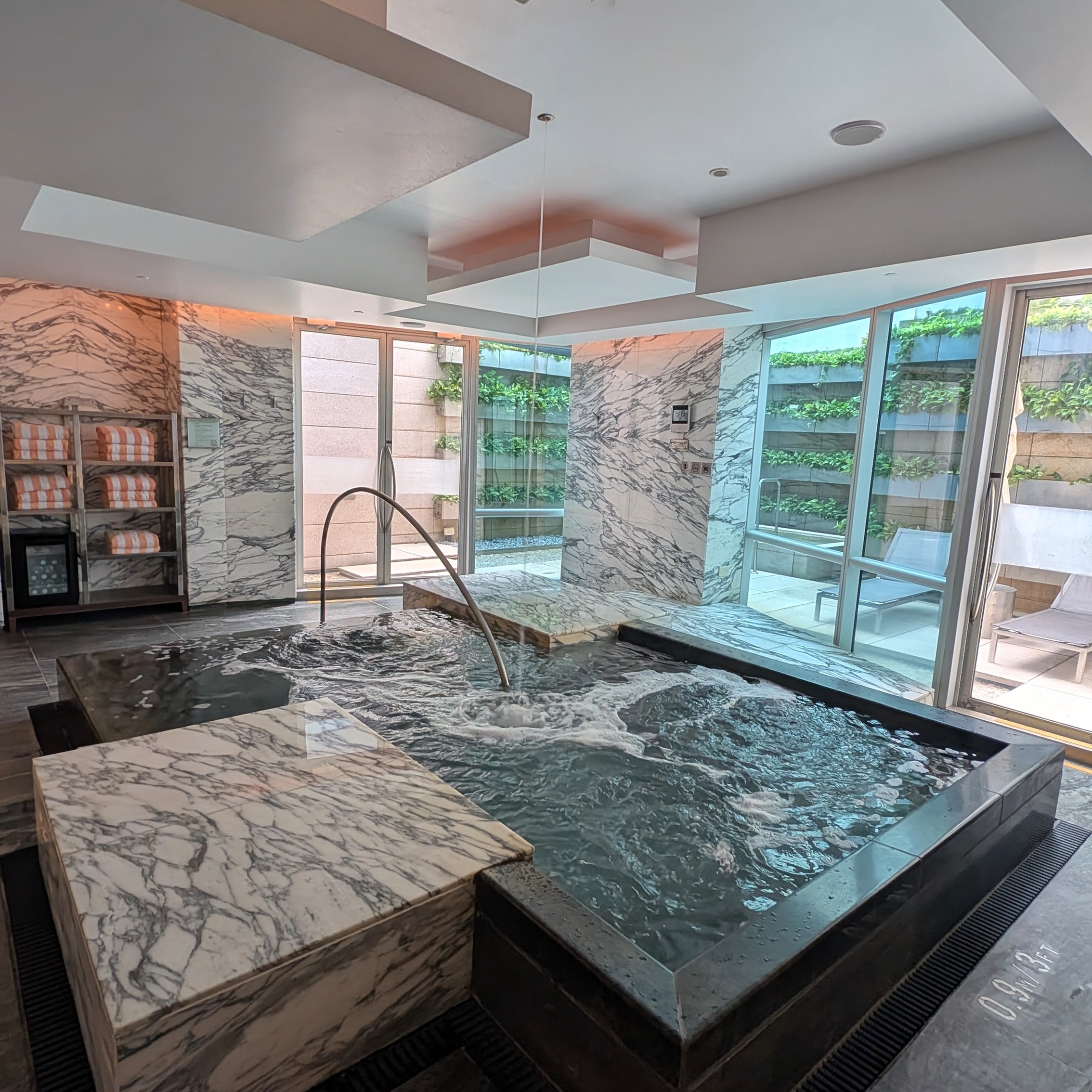 The St. Regis Singapore The St. Regis Spa Indoor Jacuzzi