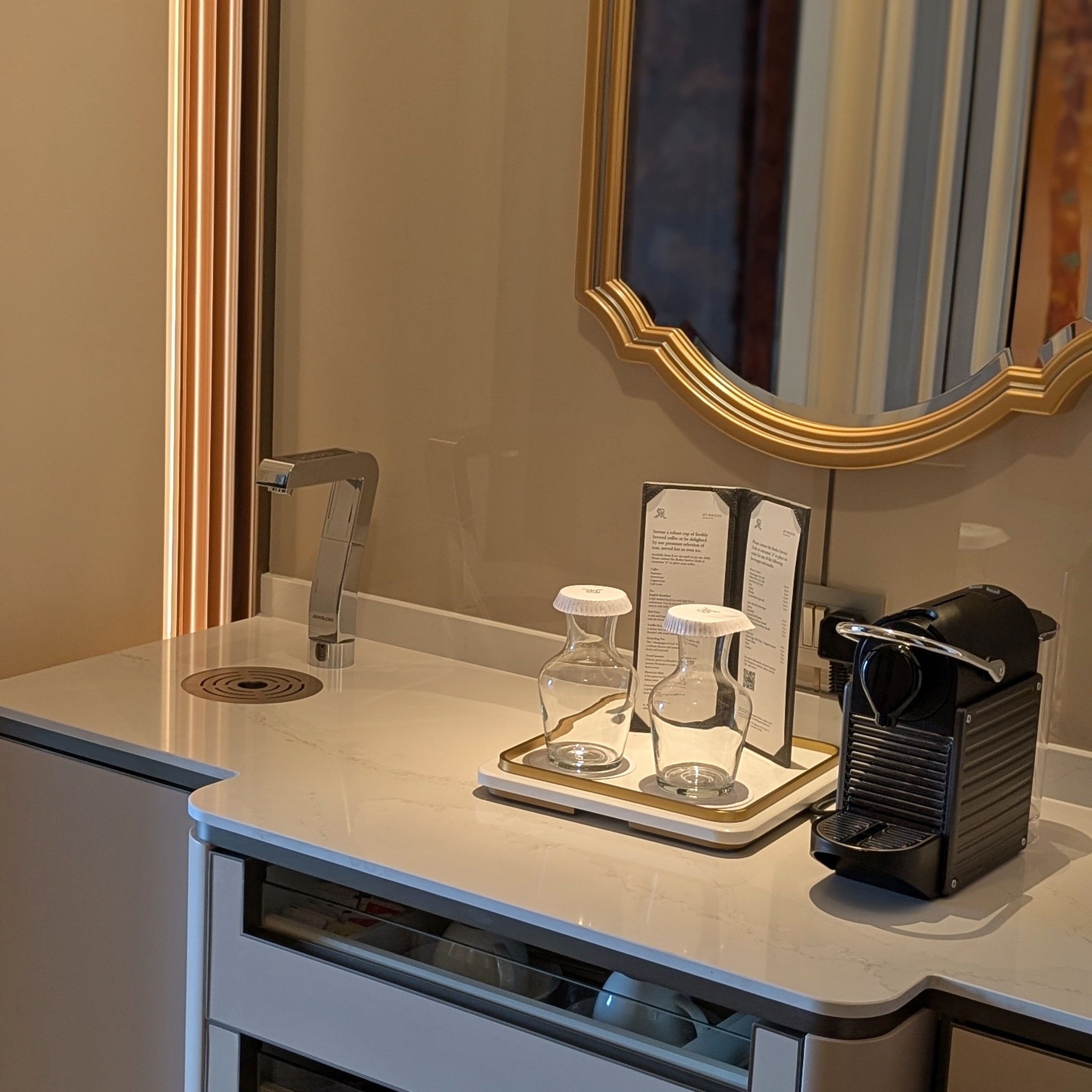 The St. Regis Singapore Penthouse King Cityscape View Pantry