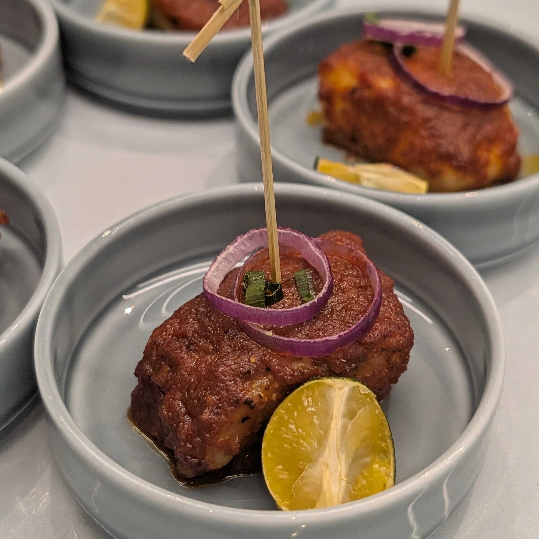 Four Seasons Hotel Singapore Executive Lounge Evening Cocktails Baked Sambal Snapper with Calamansi