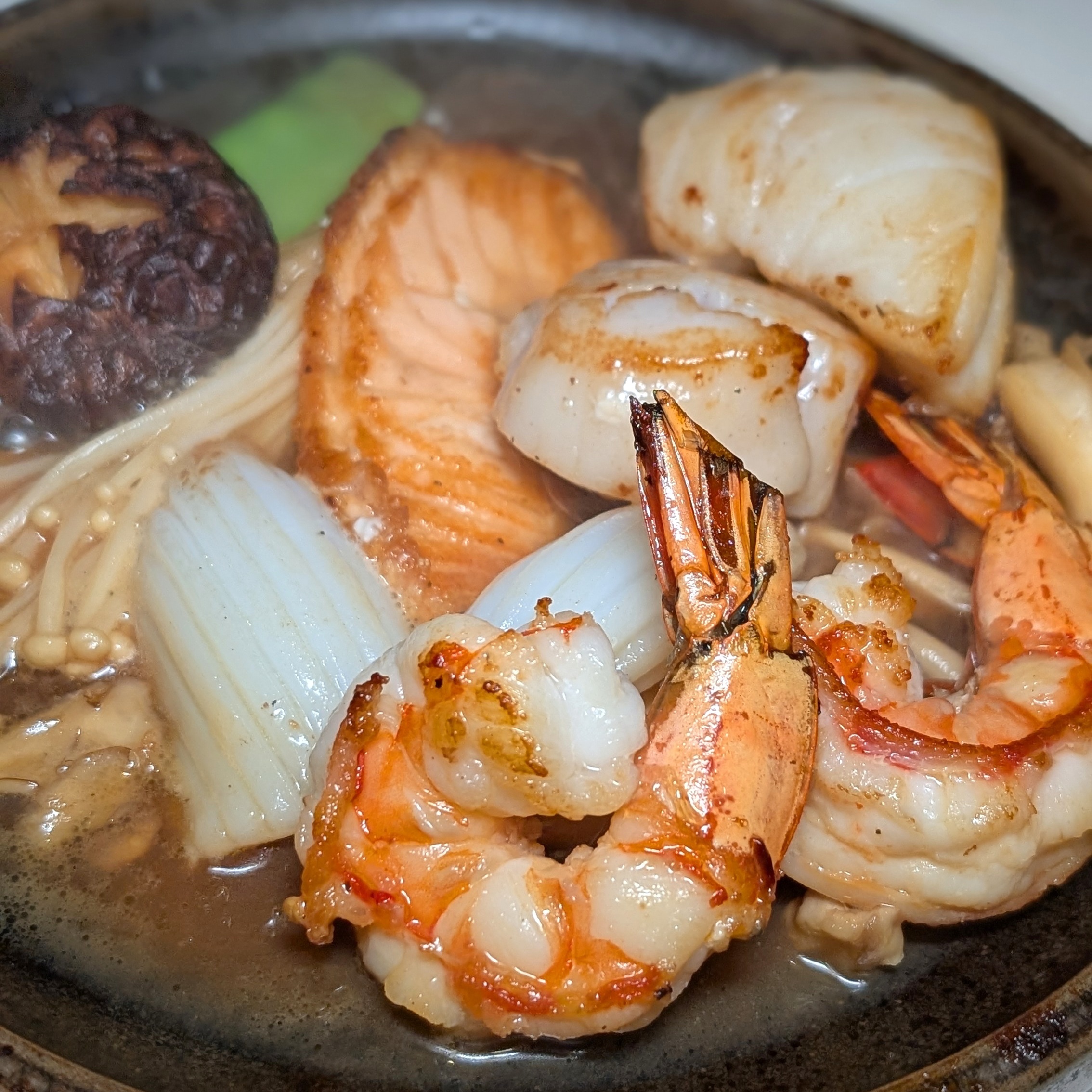 Four Seasons Hotel Singapore Nobu Singapore Mixed Seafood Toban Yaki