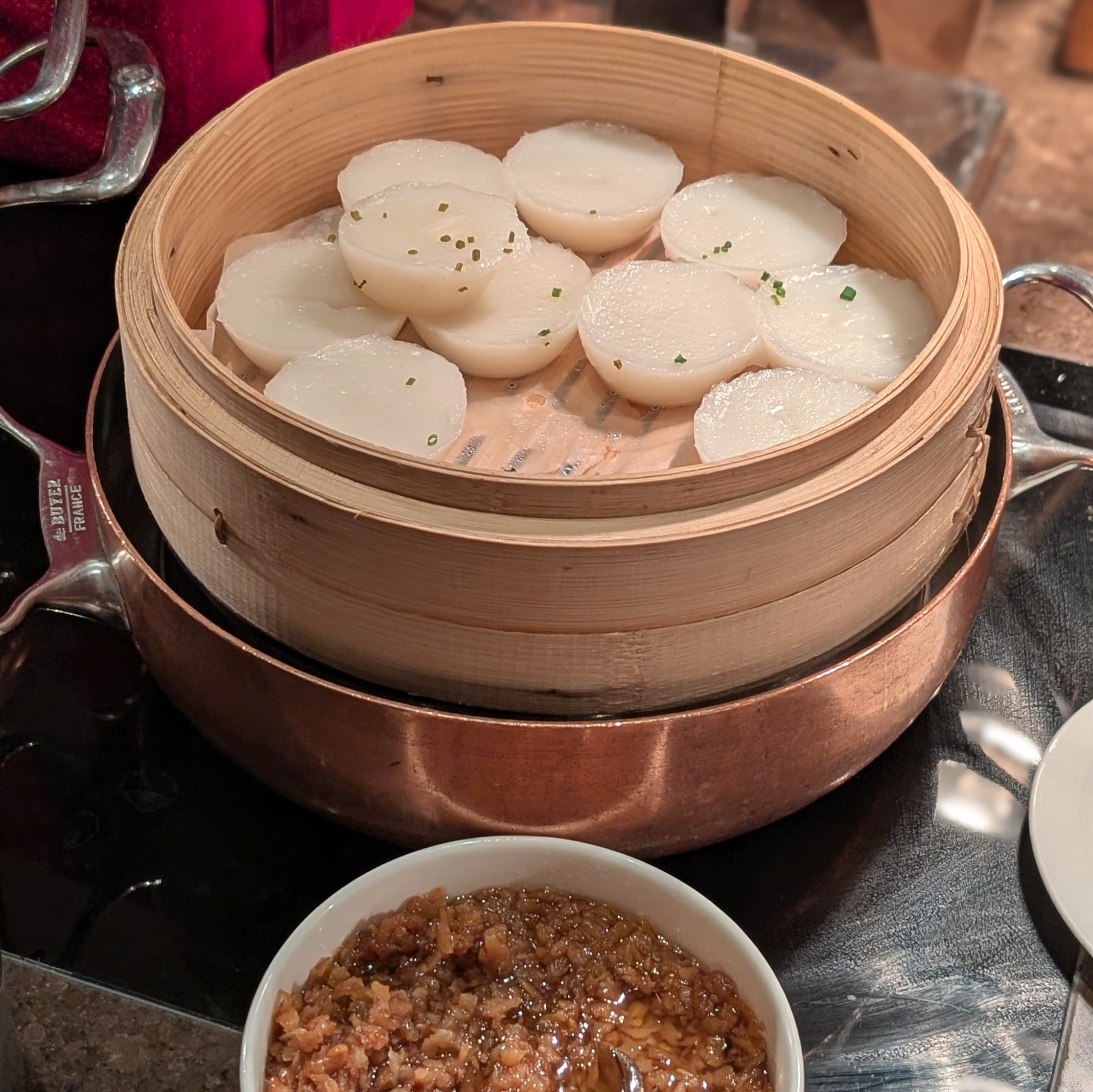 Four Seasons Hotel Singapore One-Ninety Restaurant Breakfast Chwee Kueh