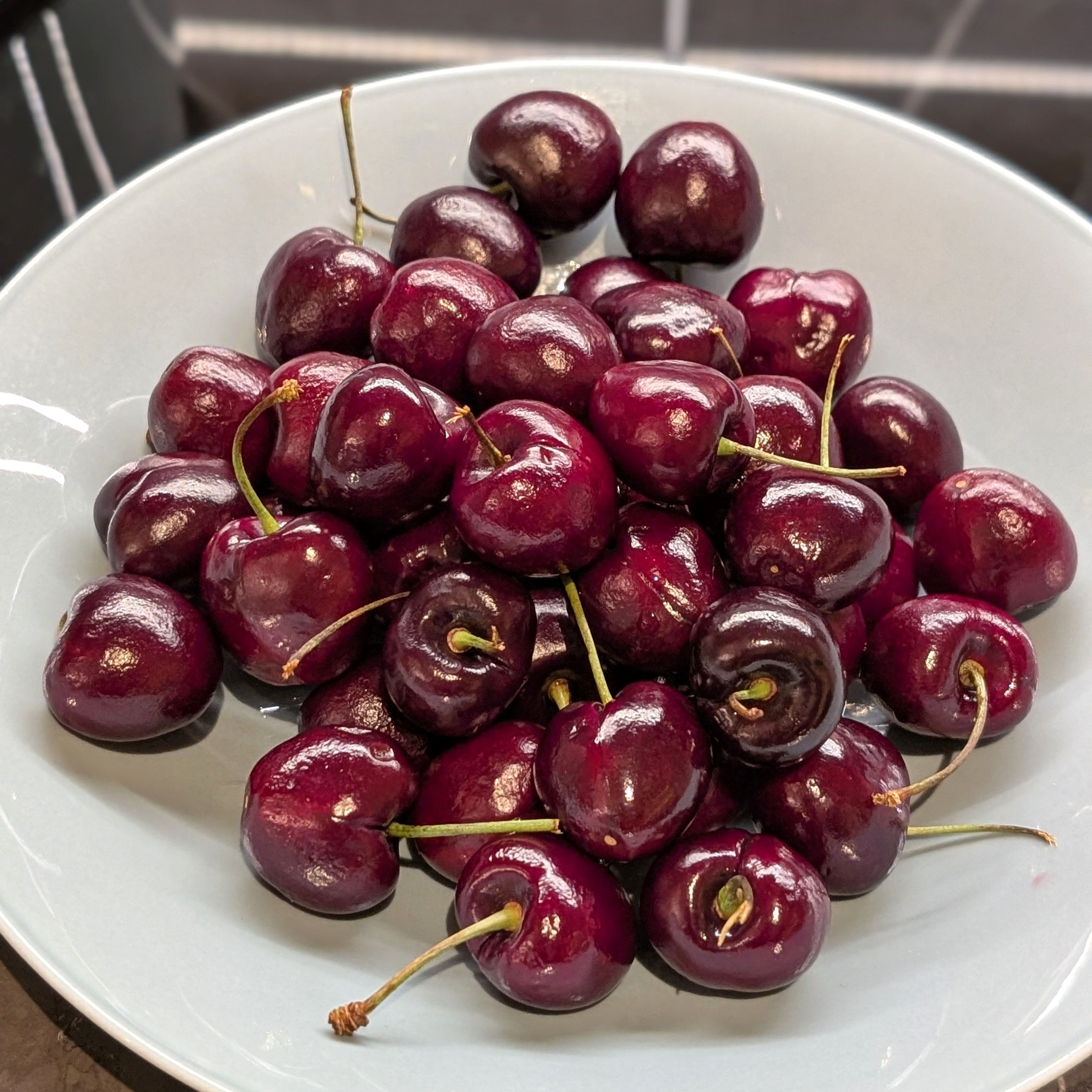 Four Seasons Hotel Singapore Executive Lounge Cherries
