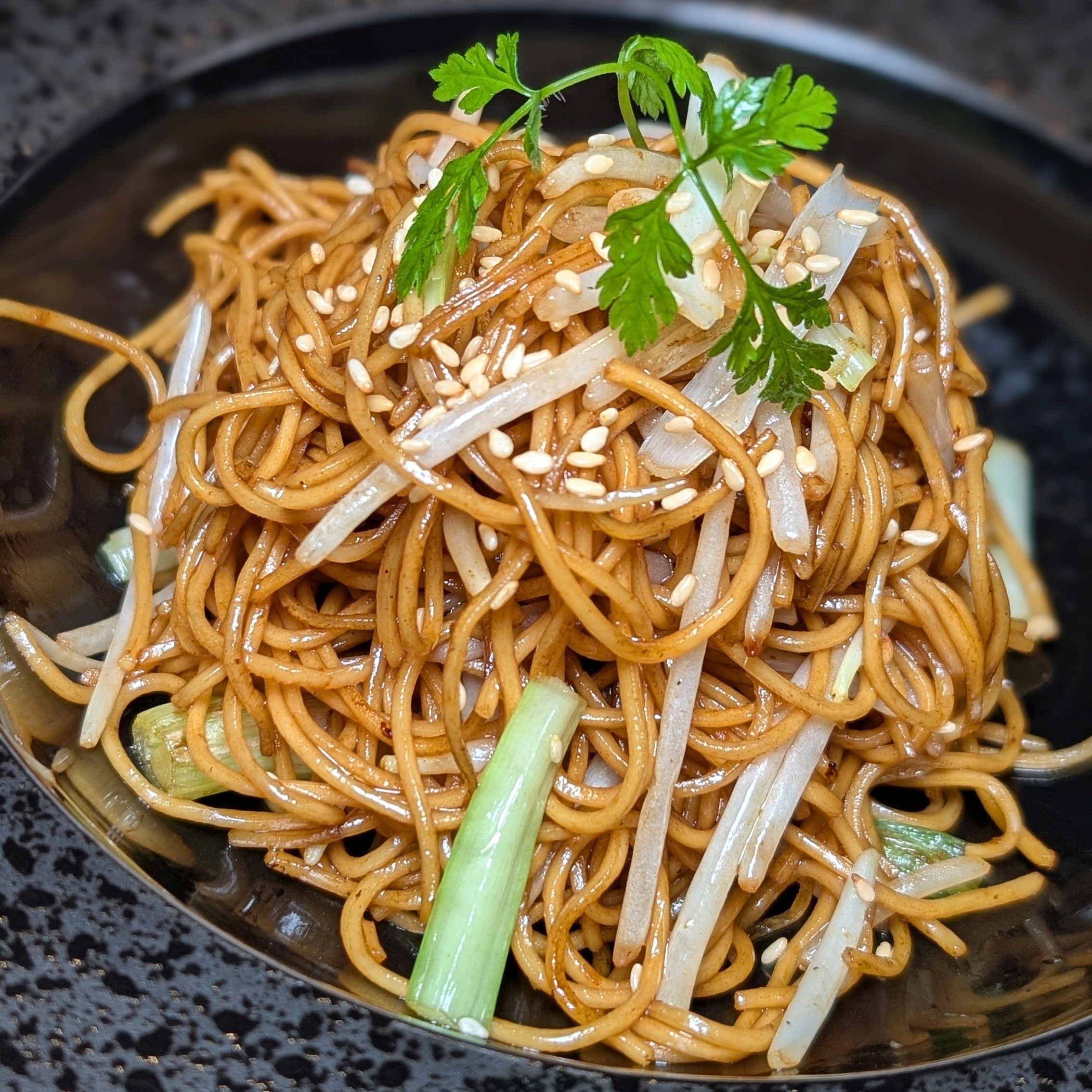Four Seasons Hotel Singapore Jiang-Nan Chun Hong Kong-Style Wok-fried Egg Noodles in Superior Soy Sauce