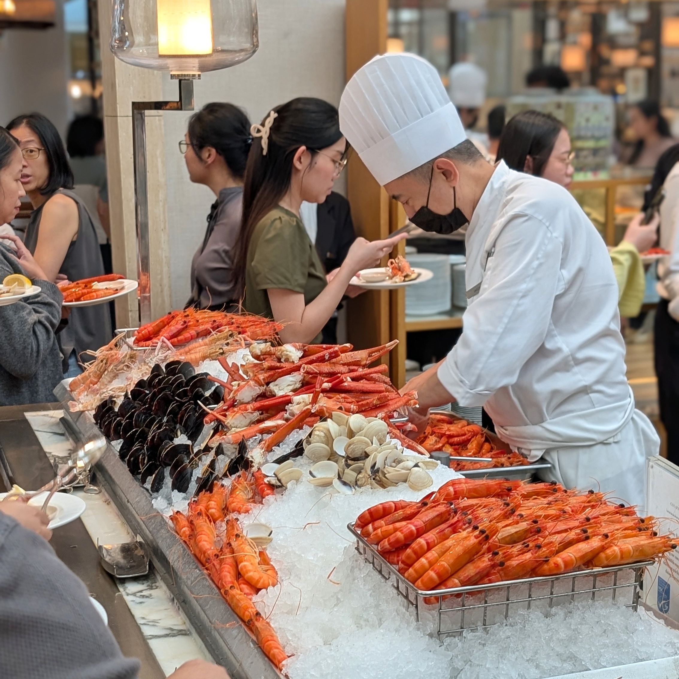 The Ritz-Carlton Millenia Singapore Colony Festive Lunch The Ice Bar