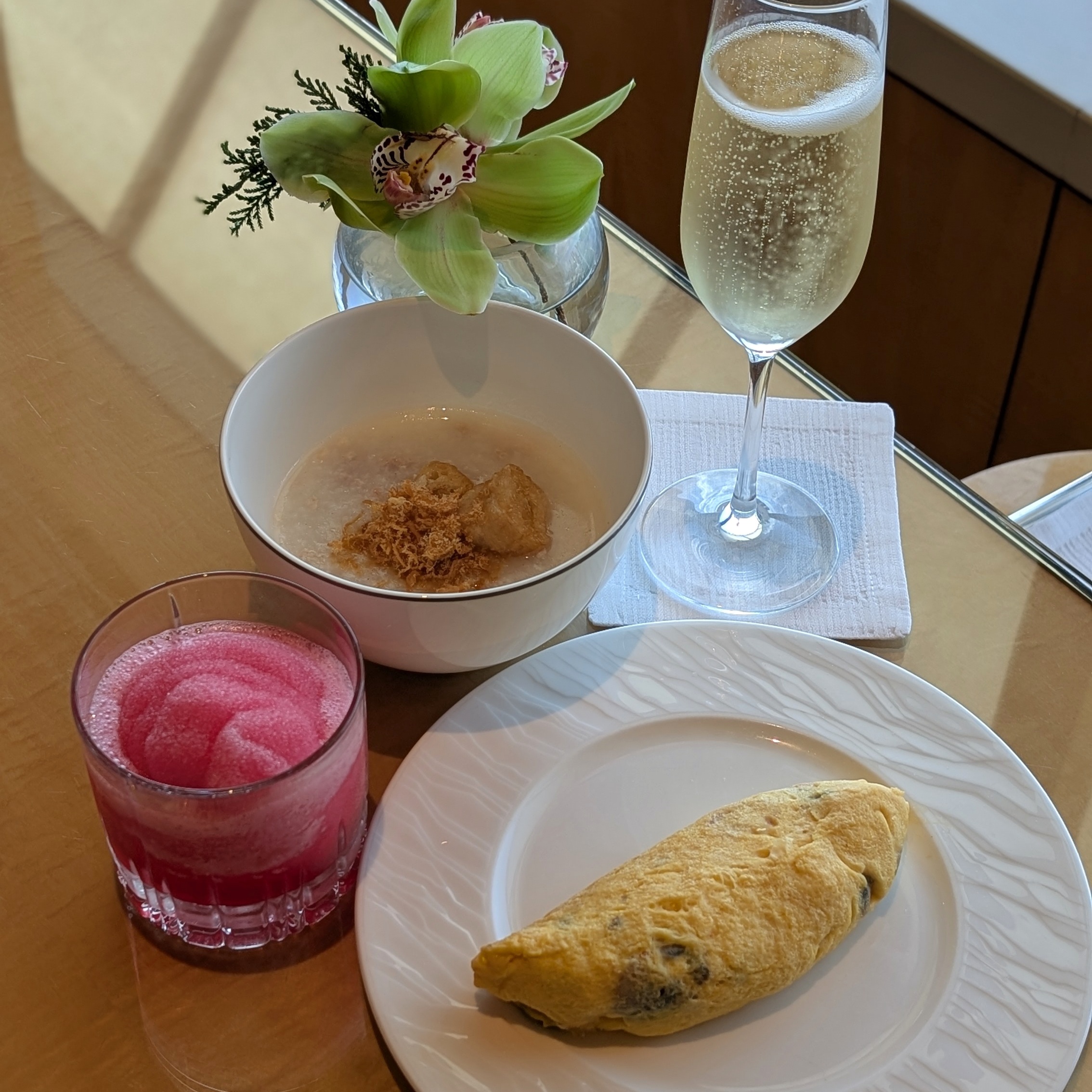 The Ritz-Carlton Millenia Singapore The Ritz-Carlton Club Lounge Breakfast