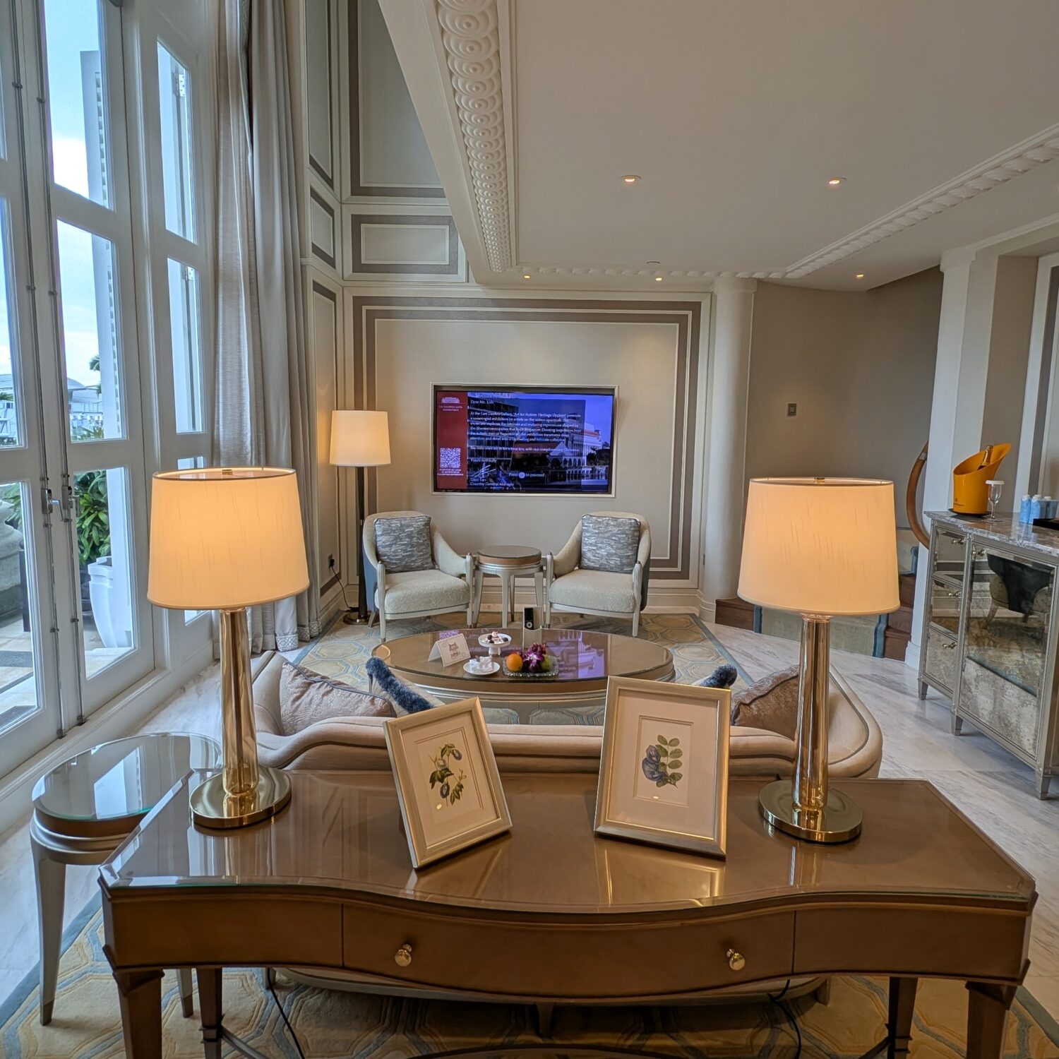 The Fullerton Hotel Singapore Loft Suite Living Room