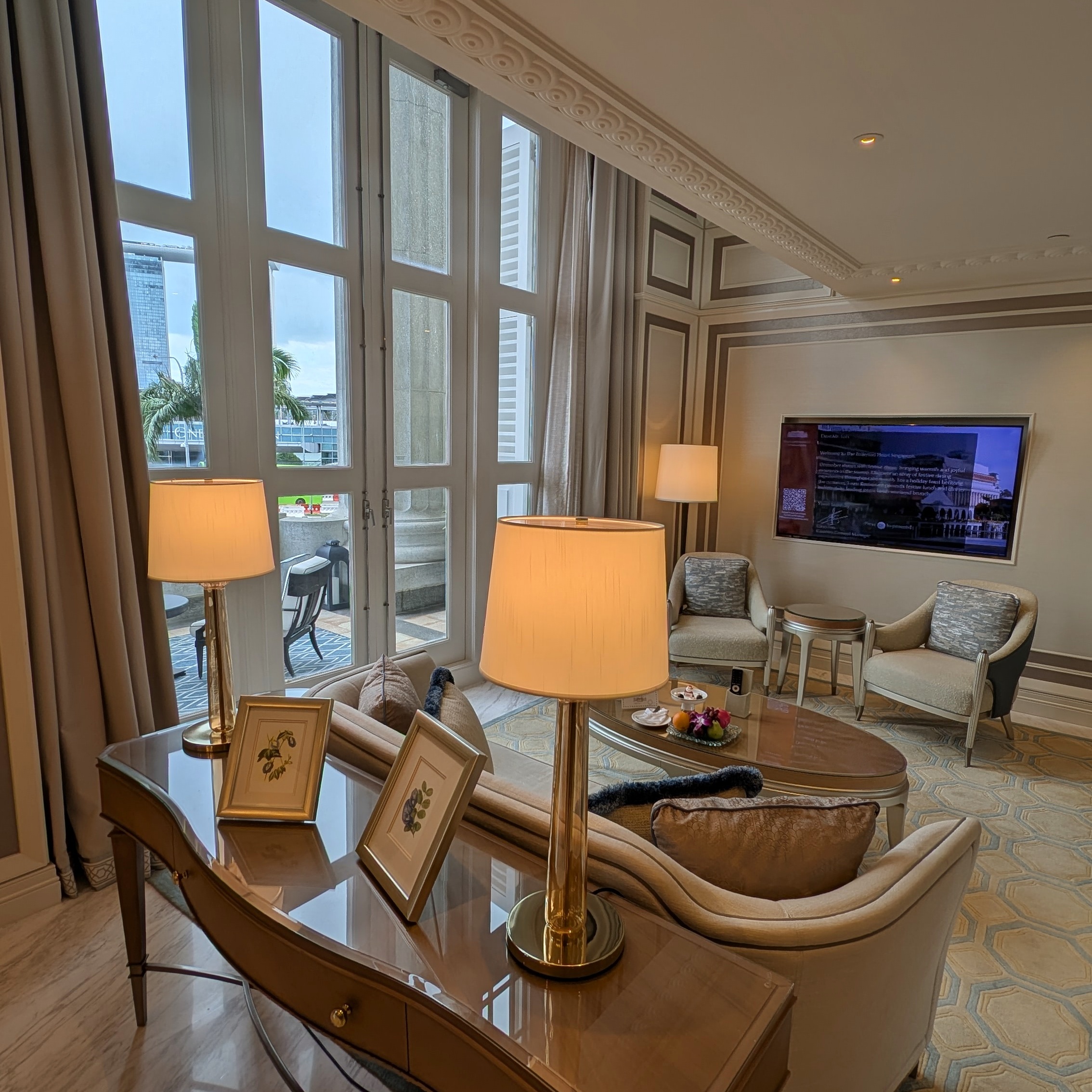 The Fullerton Hotel Singapore Loft Suite Living Room