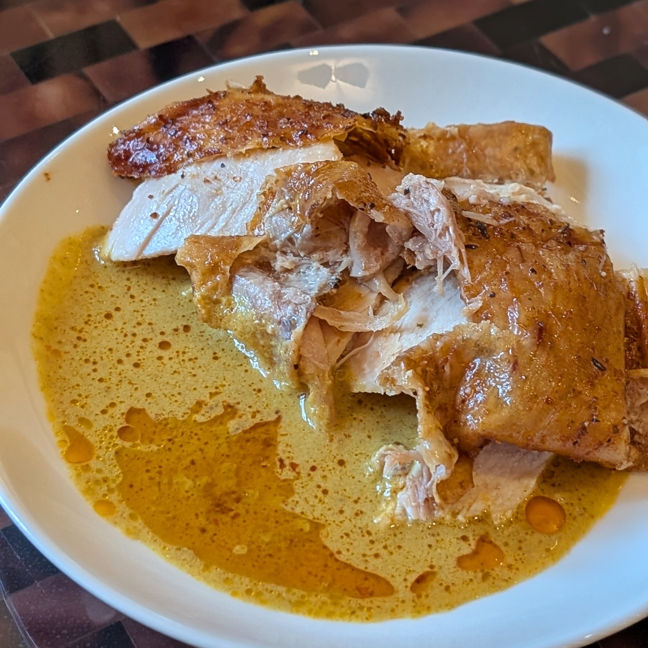 The Fullerton Hotel Singapore The Straits Club Evening Cocktails Grilled Chicken with Curry Sauce