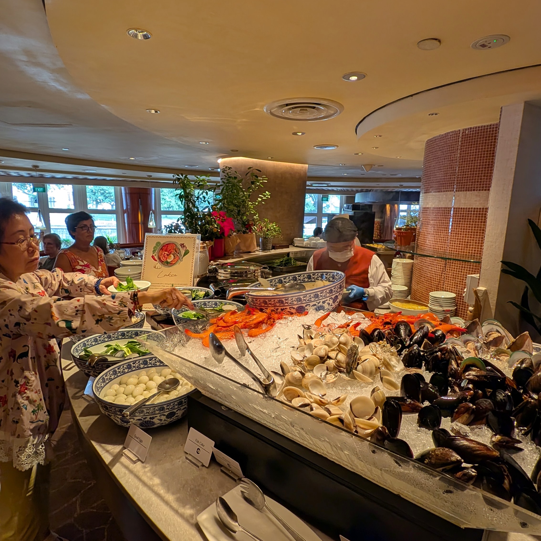 The Fullerton Hotel Singapore Town Restaurant Breakfast