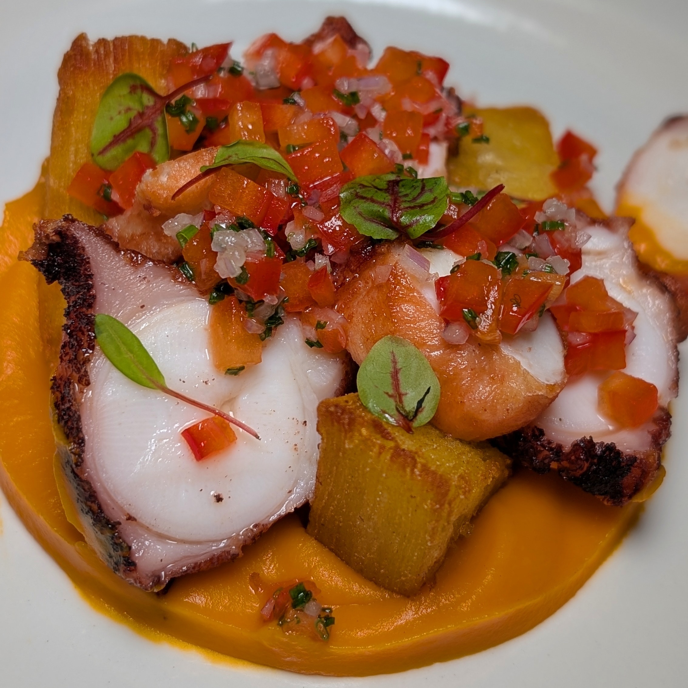 METT Singapore L'Amo Bistrò del Mare Polpo al Josper