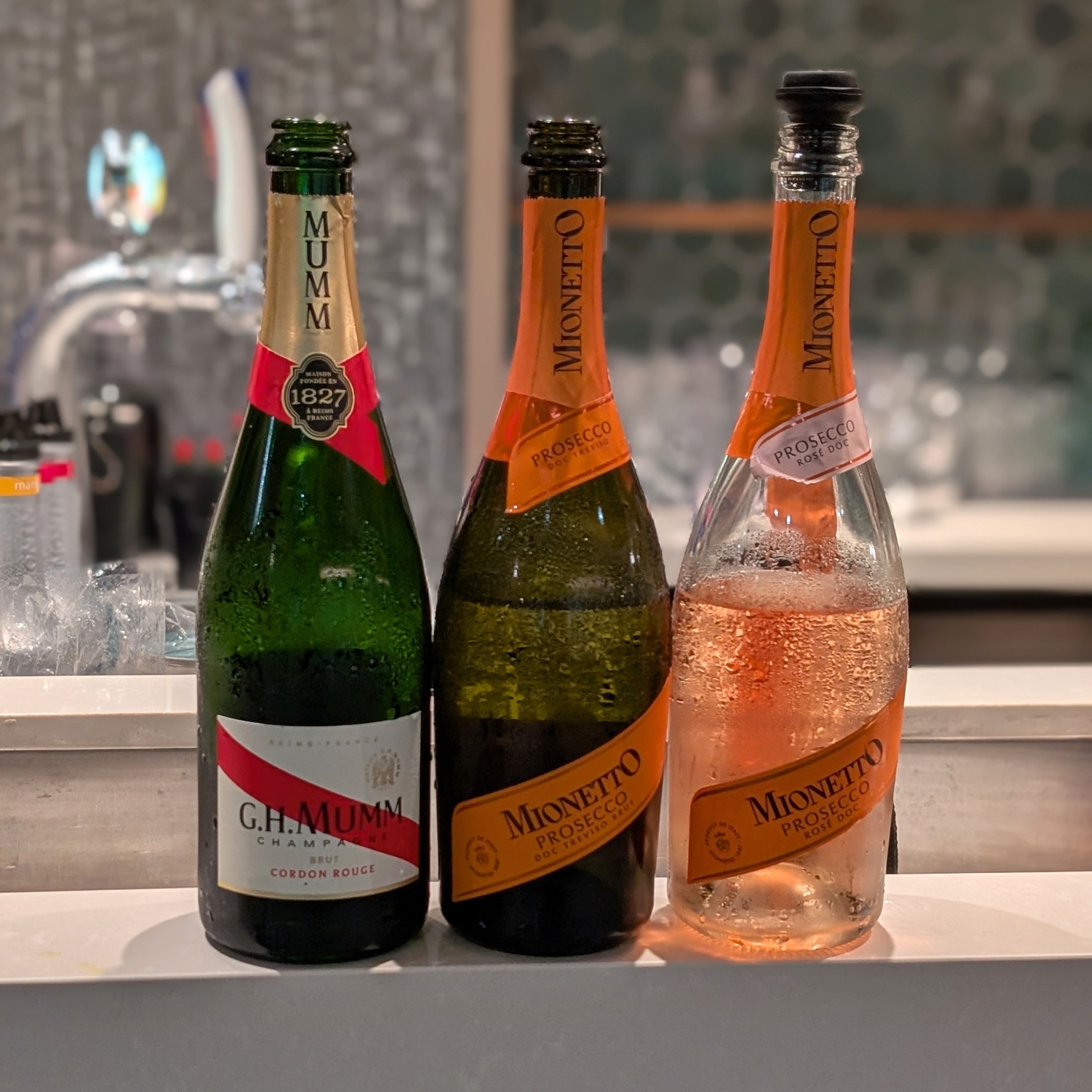 Mandai Rainforest Resort by Banyan Tree Planter's Shed Champagne and Prosecco