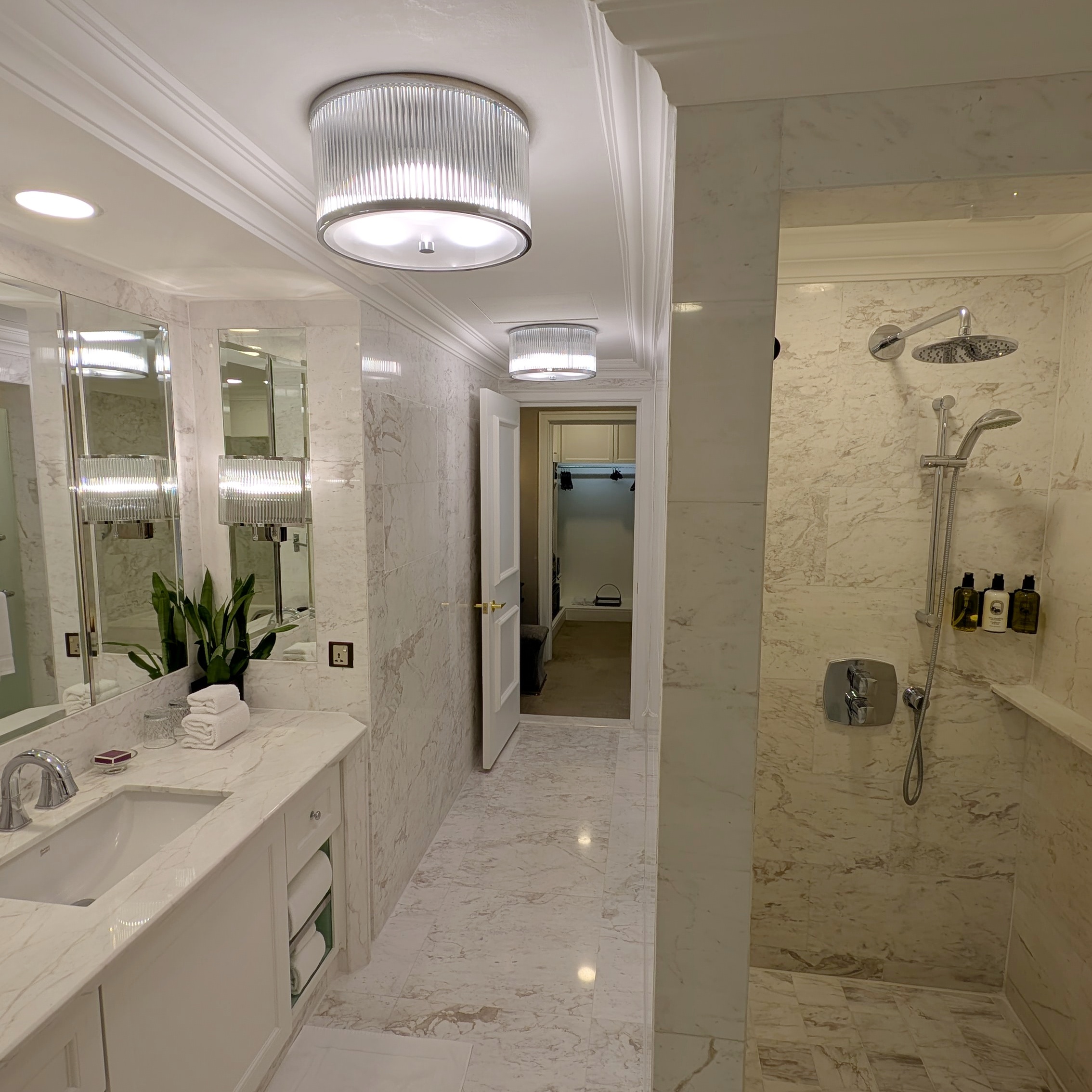 The Ritz-Carlton, Kuala Lumpur Club Suite Bathroom