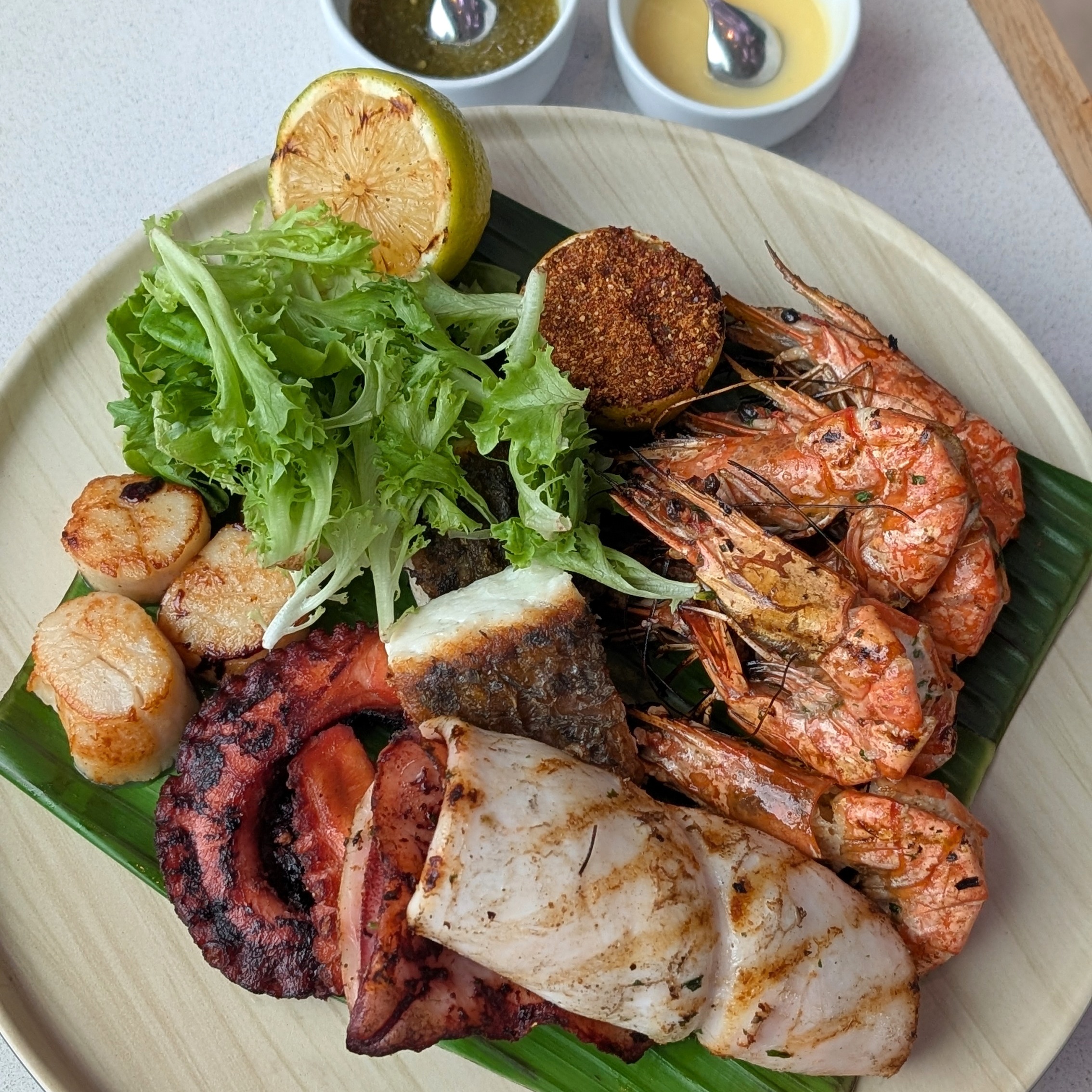 W Singapore - Sentosa Cove The Kitchen Table Grilled Seafood Platter for Two