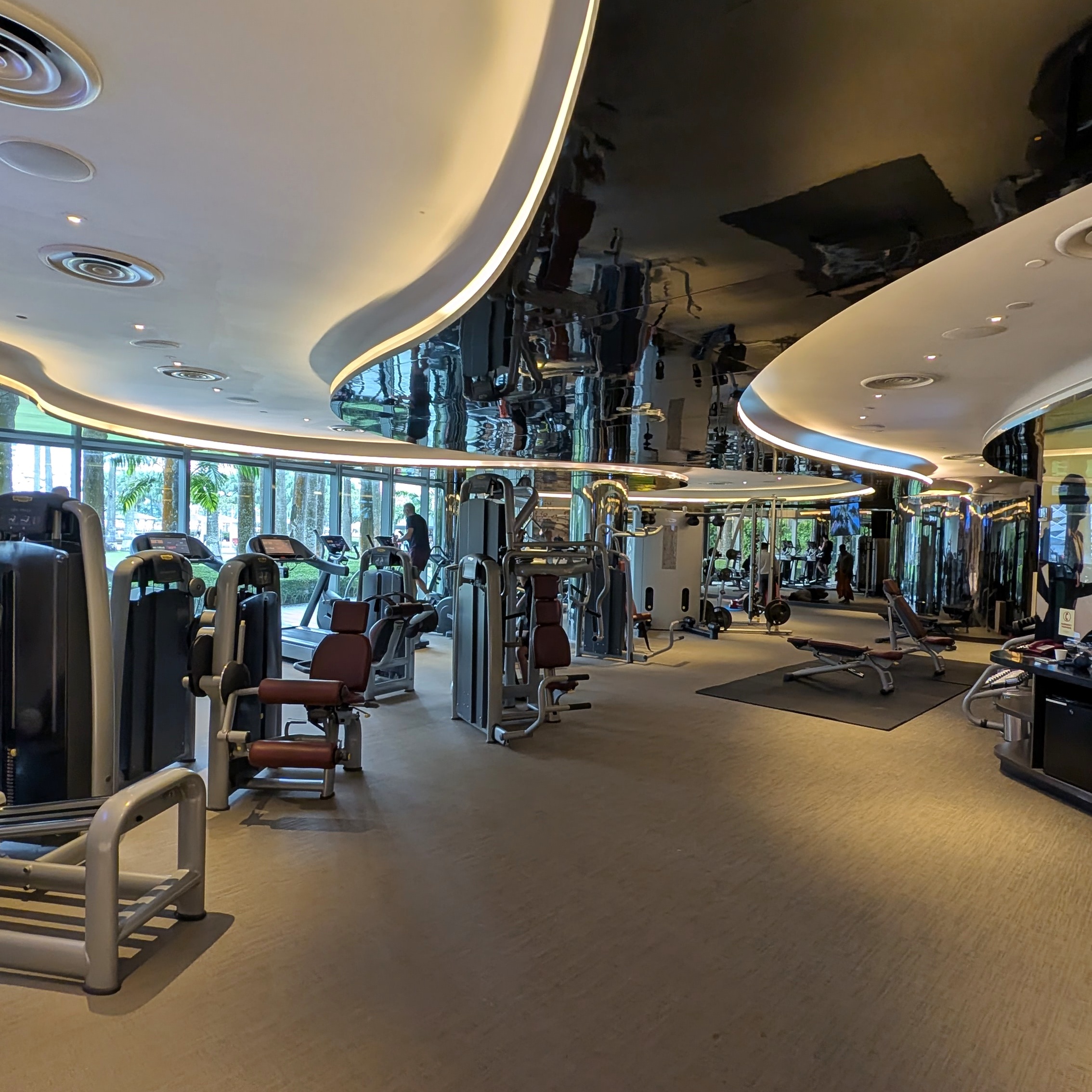 W Singapore - Sentosa Cove FIT