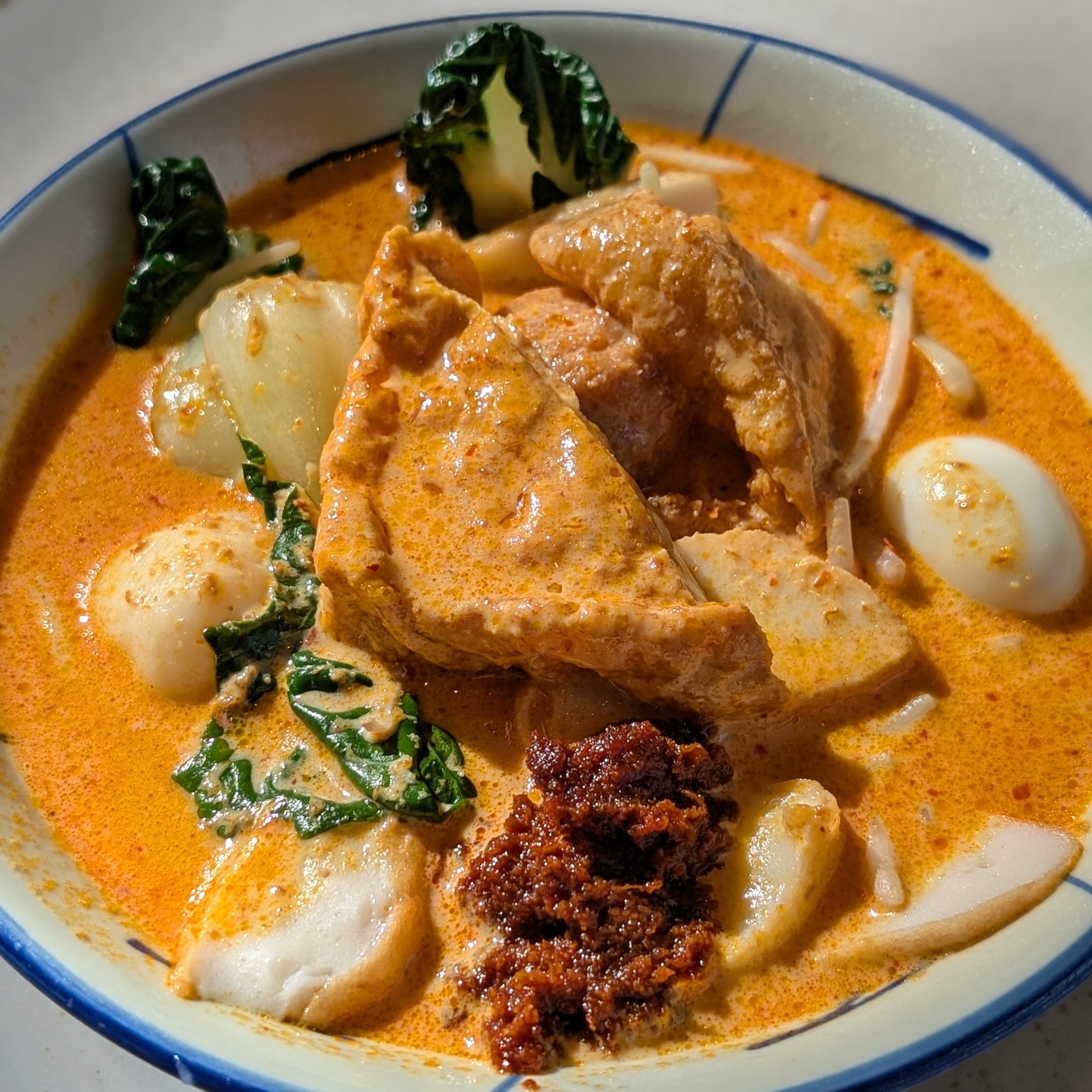 W Singapore - Sentosa Cove The Kitchen Table Breakfast Laksa