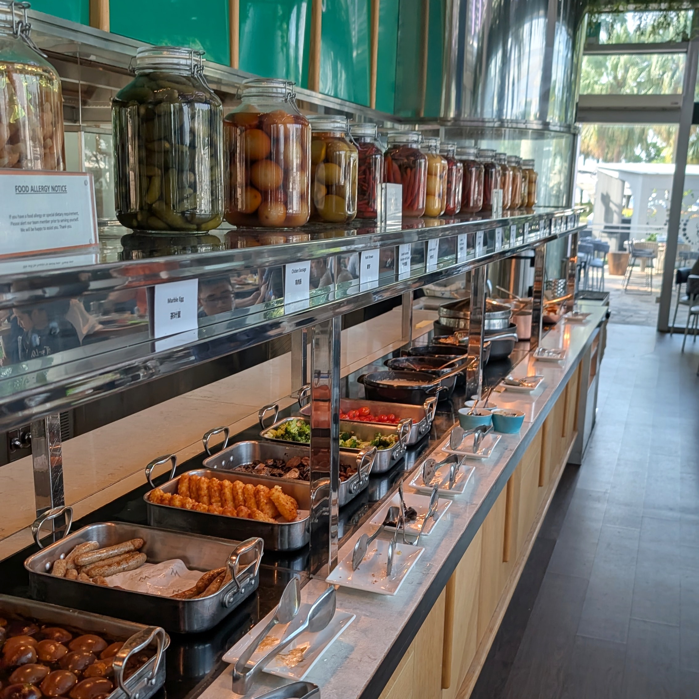 W Singapore - Sentosa Cove The Kitchen Table Breakfast