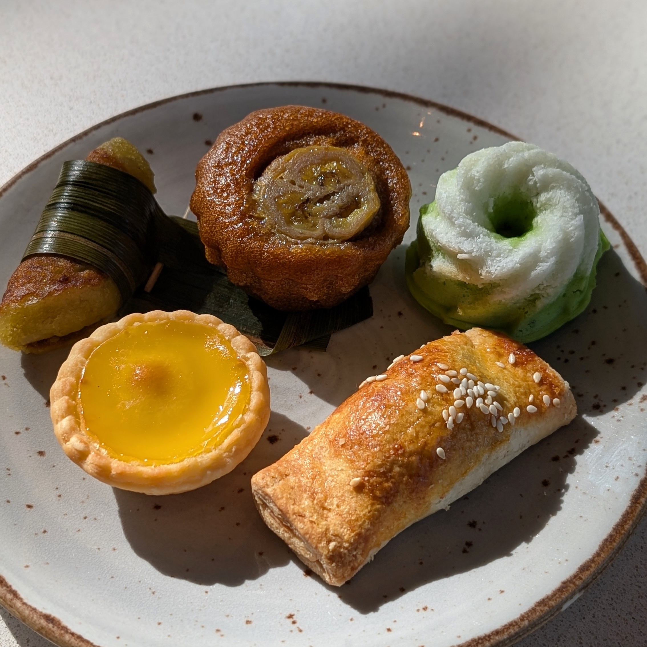 W Singapore - Sentosa Cove The Kitchen Table Breakfast Pastries