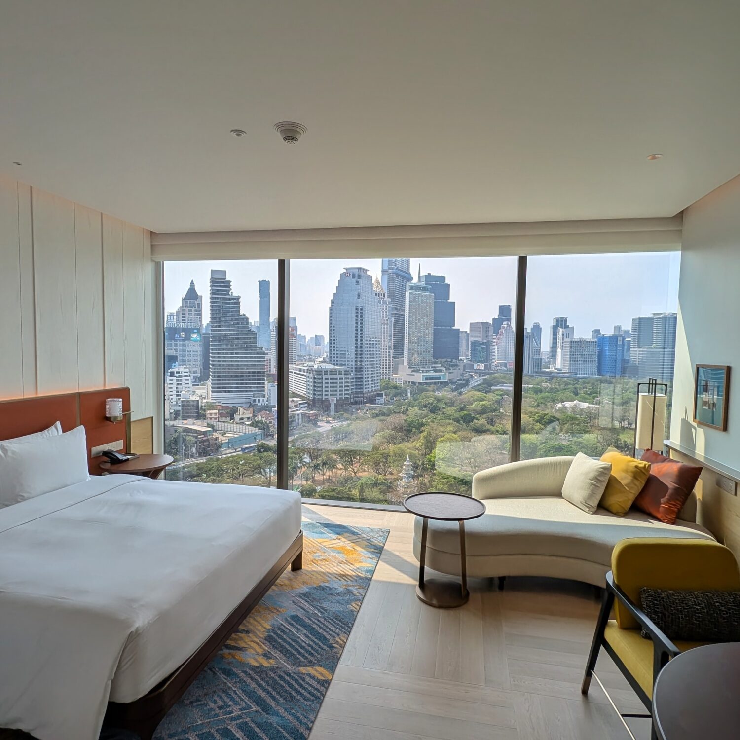 Andaz One Bangkok King Bed Park View