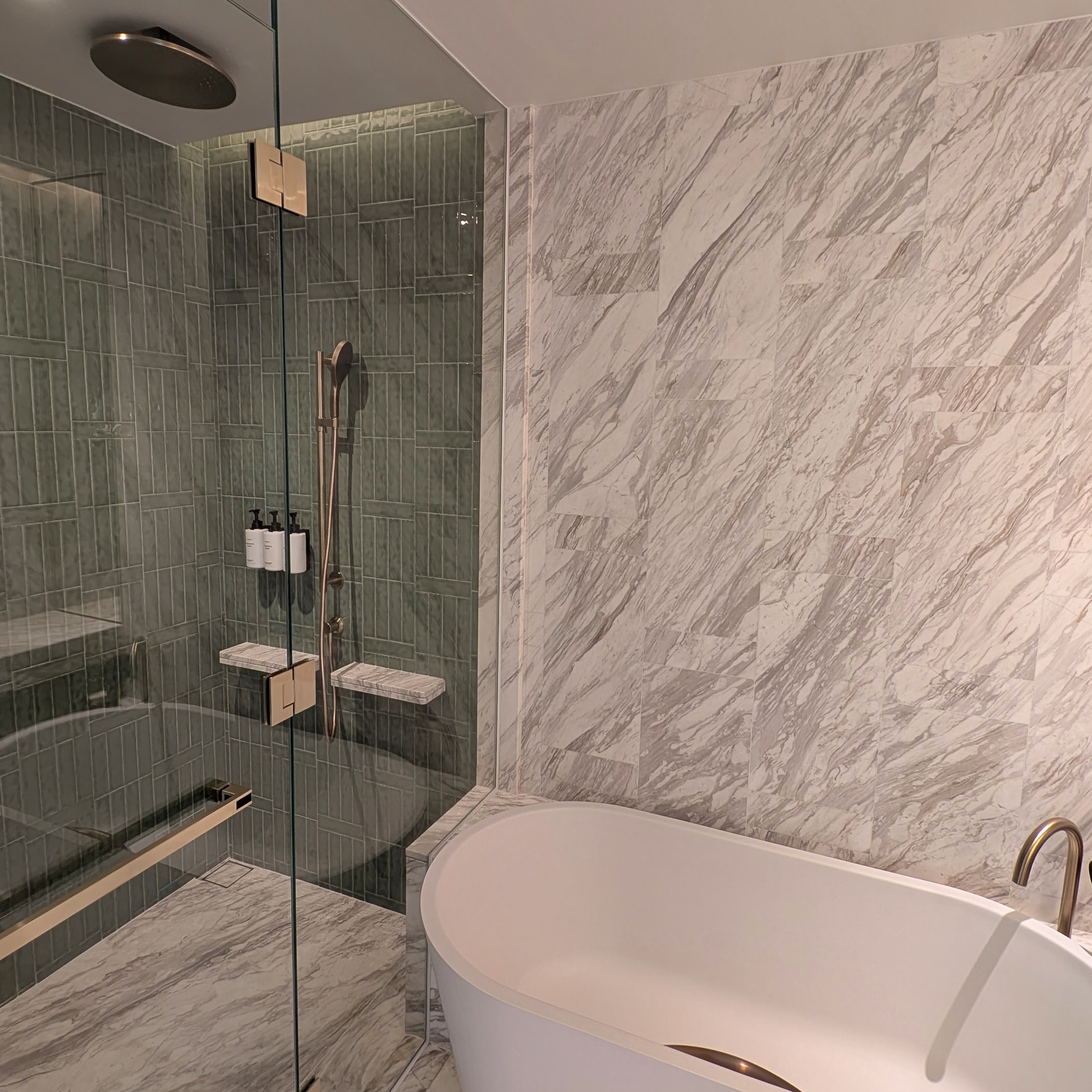 Andaz One Bangkok King Bed Park View Bathroom