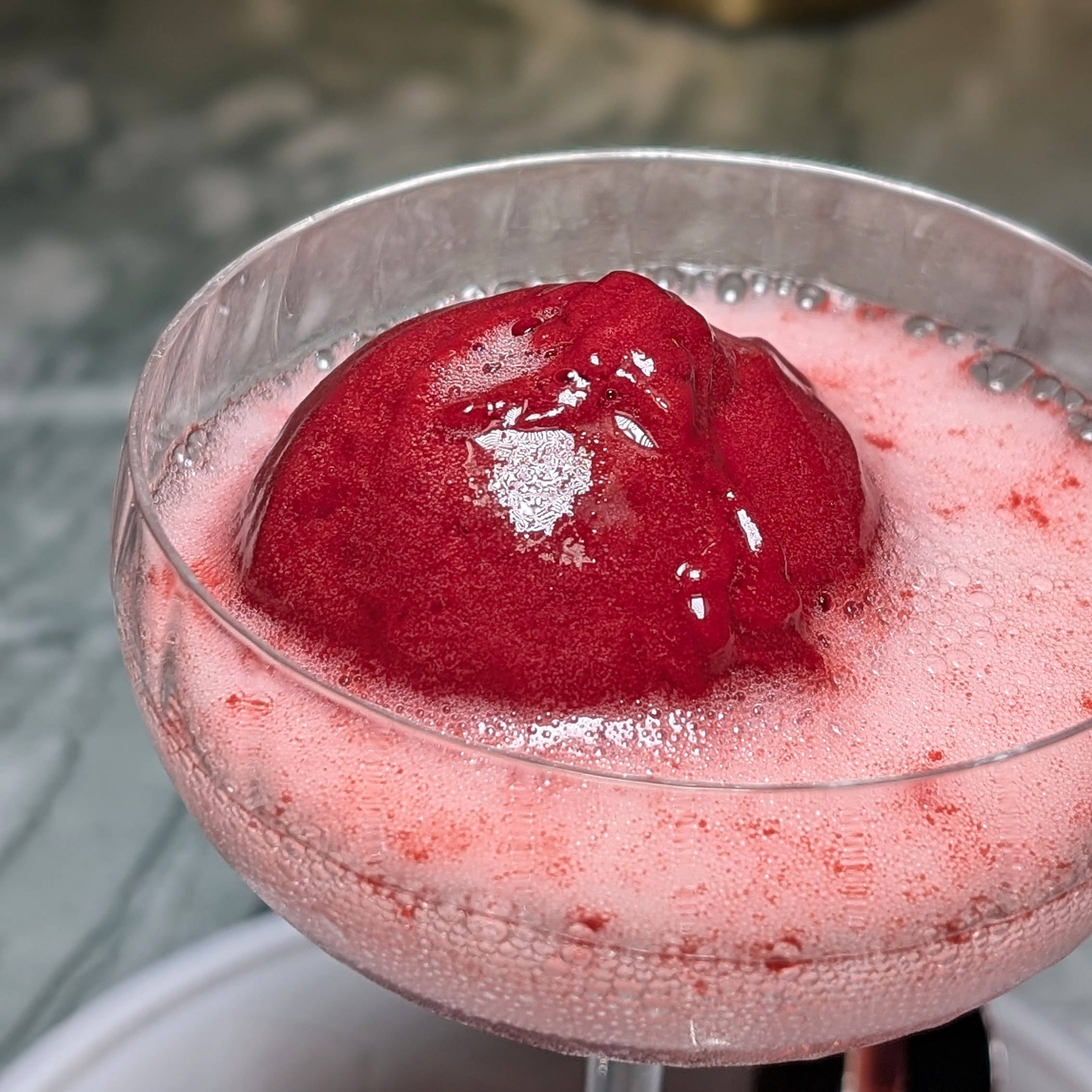 Andaz One Bangkok Piscari Coupe Kir Royale