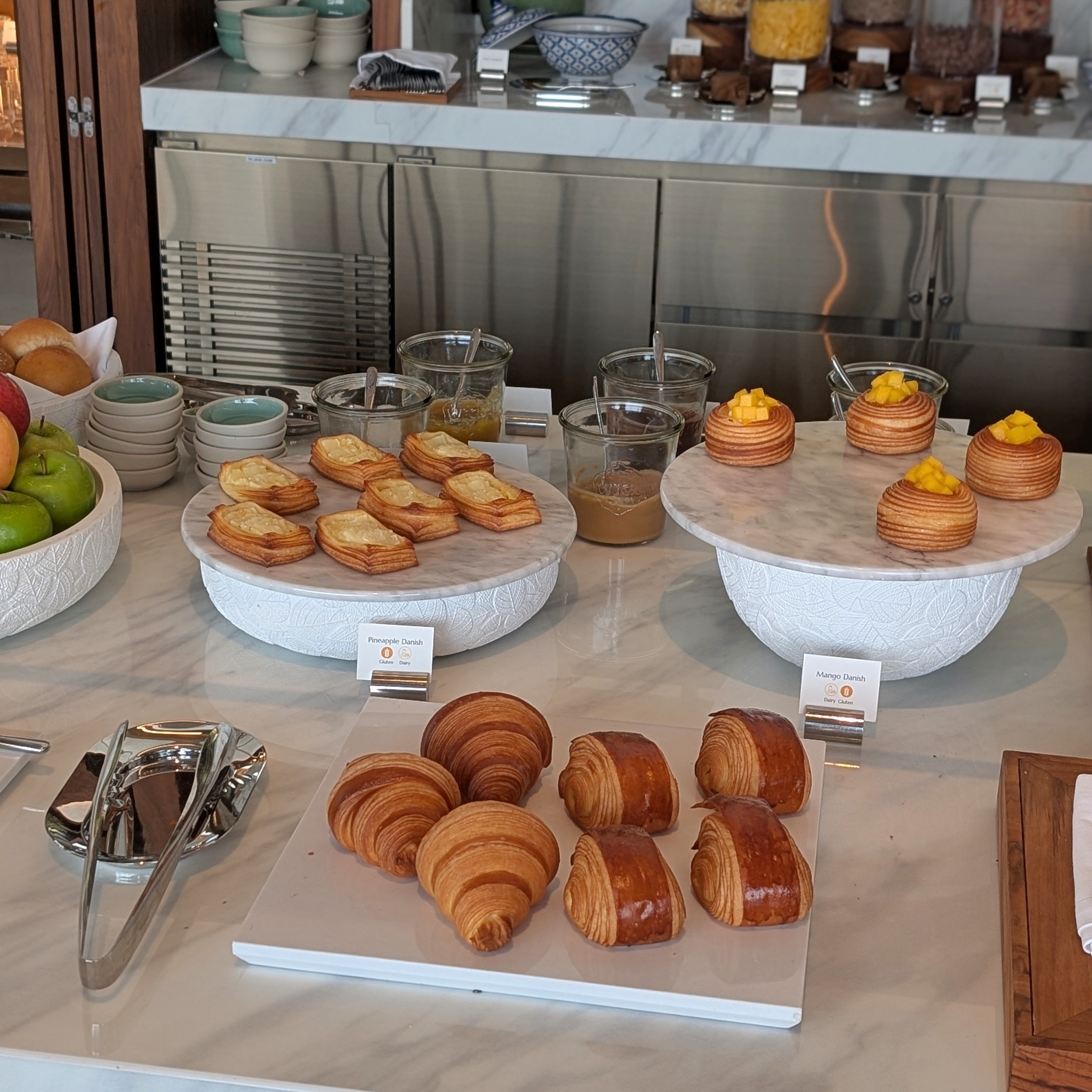 Andaz One Bangkok Andaz Terrace Breakfast