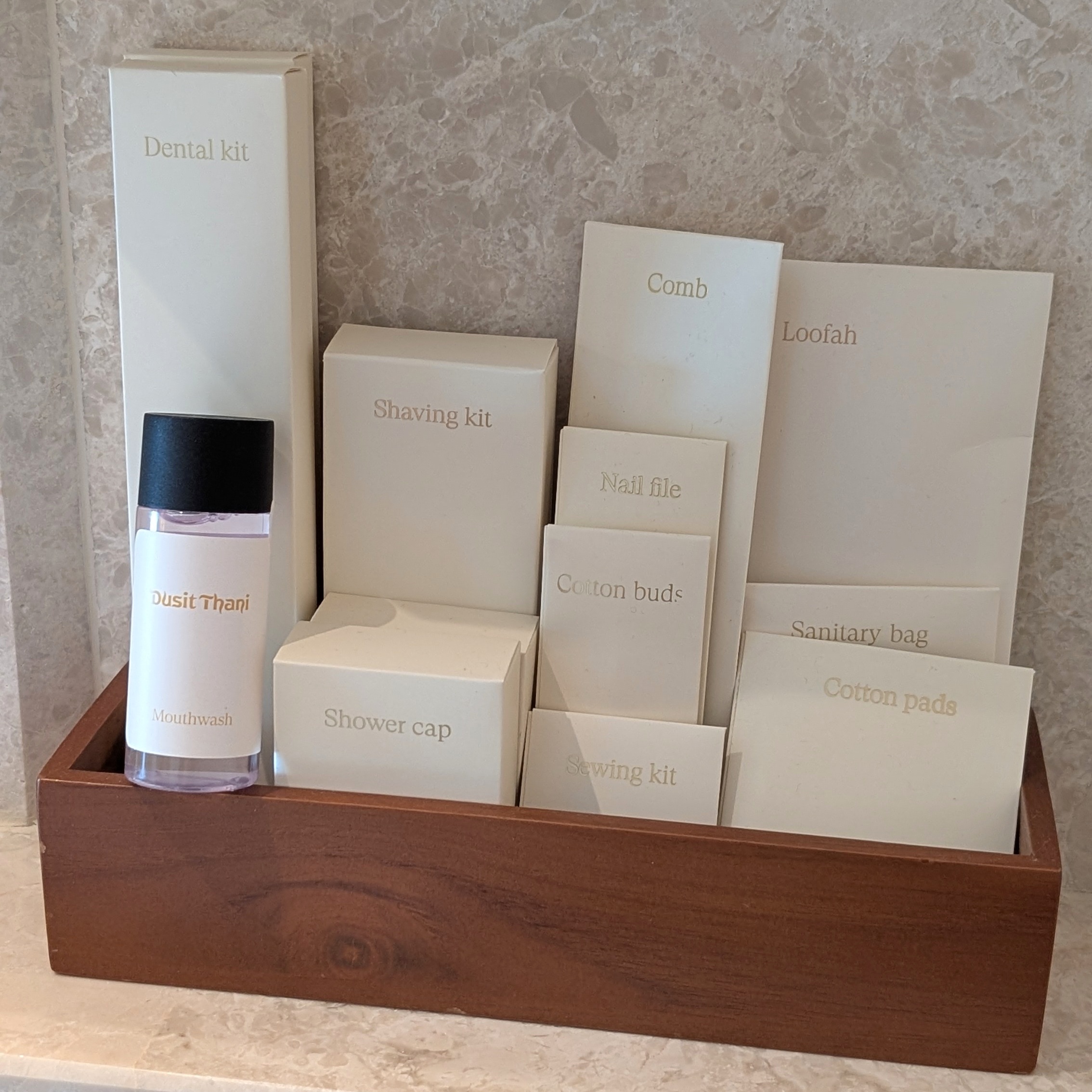 Dusit Thani Bangkok Club Corner Bathroom