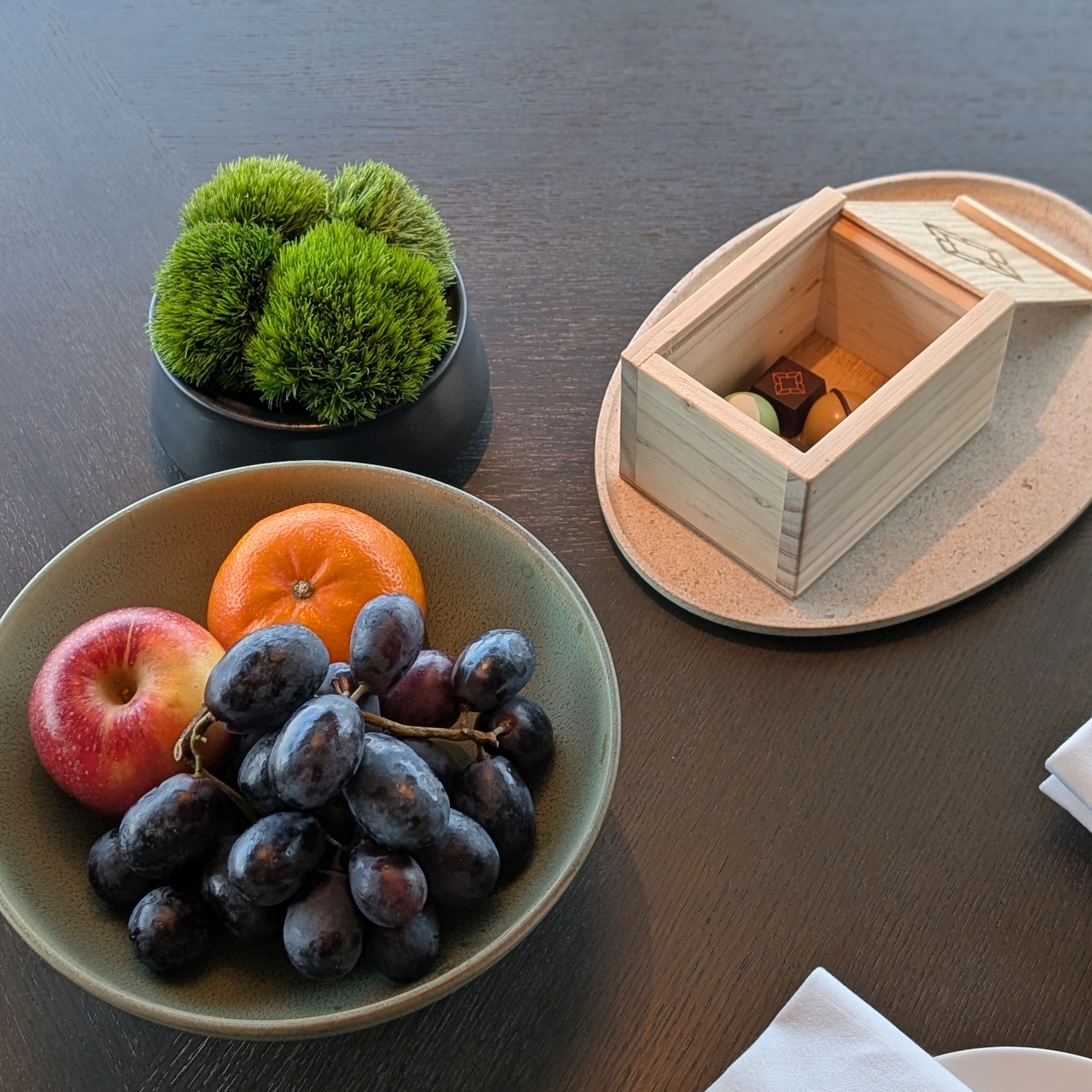 Dusit Thani Bangkok Club Corner Welcome Amenities