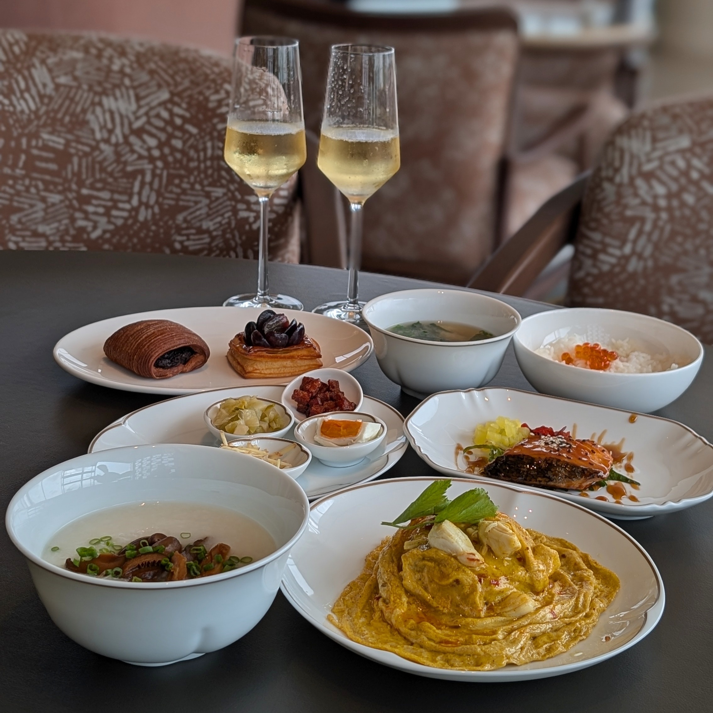 Dusit Thani Bangkok Club Lounge Breakfast