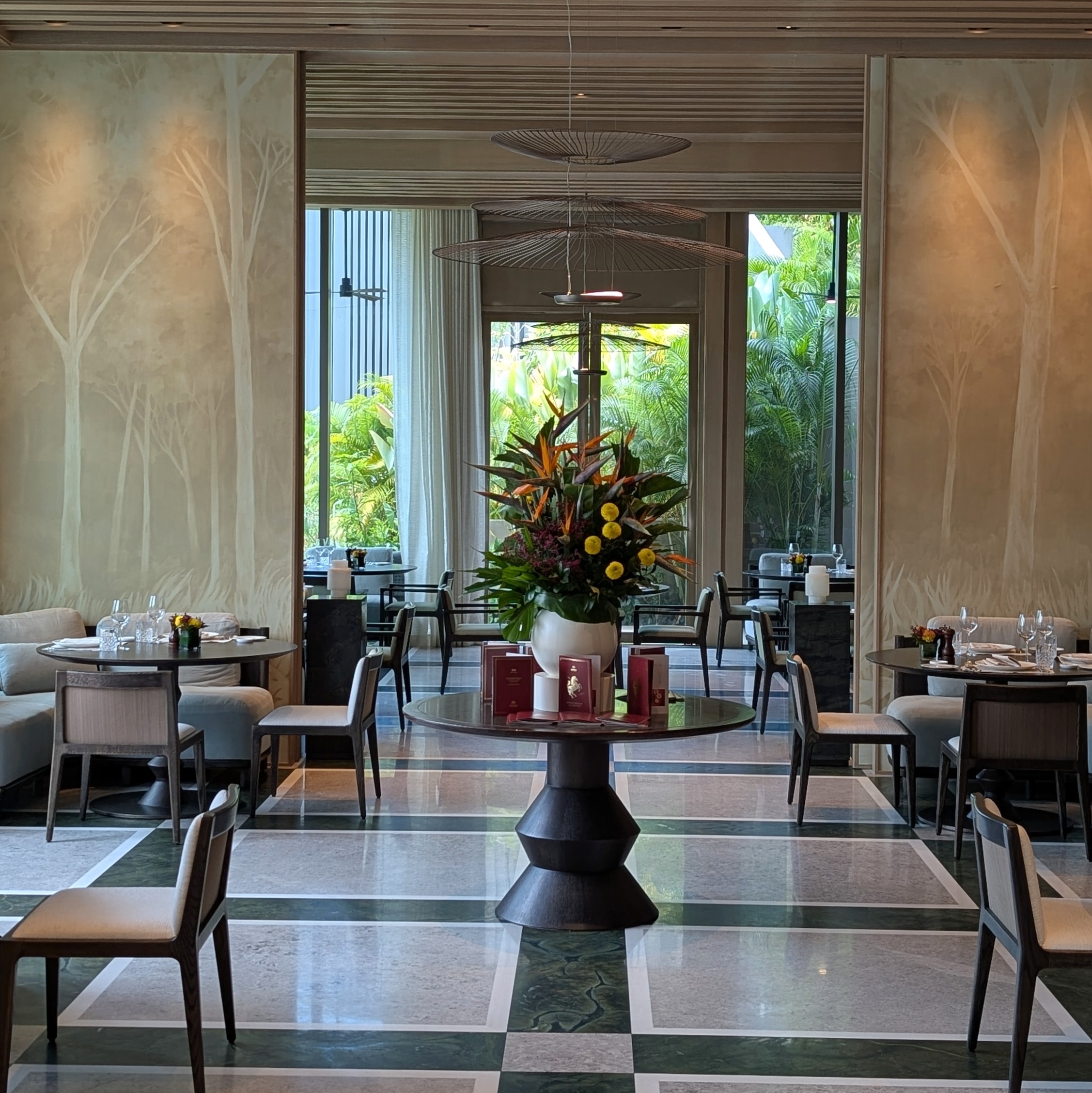 Raffles Sentosa Singapore Empire Grill