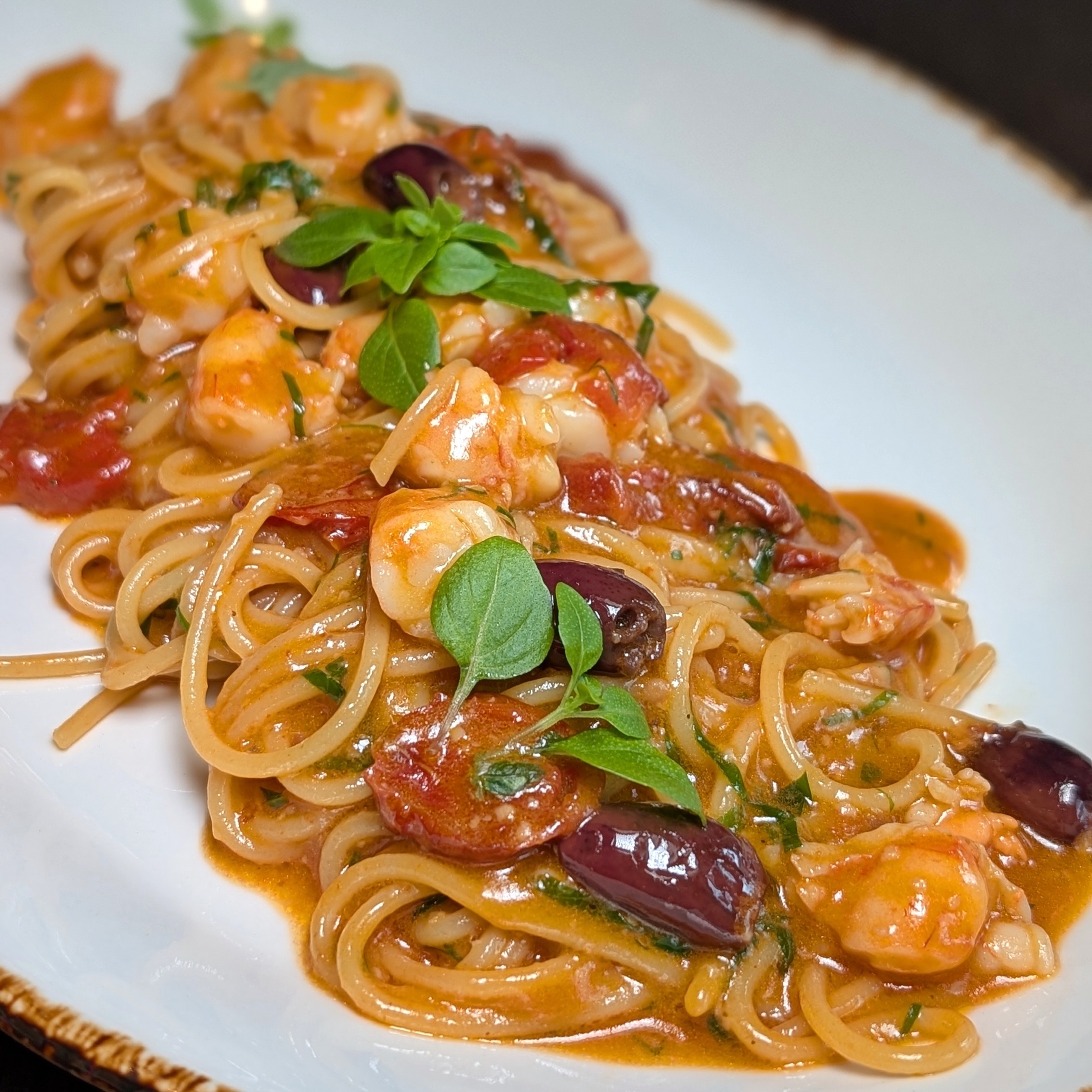 Raffles Sentosa Singapore Empire Grill Spaghettini with Carabinero Dried Tomato and Olives