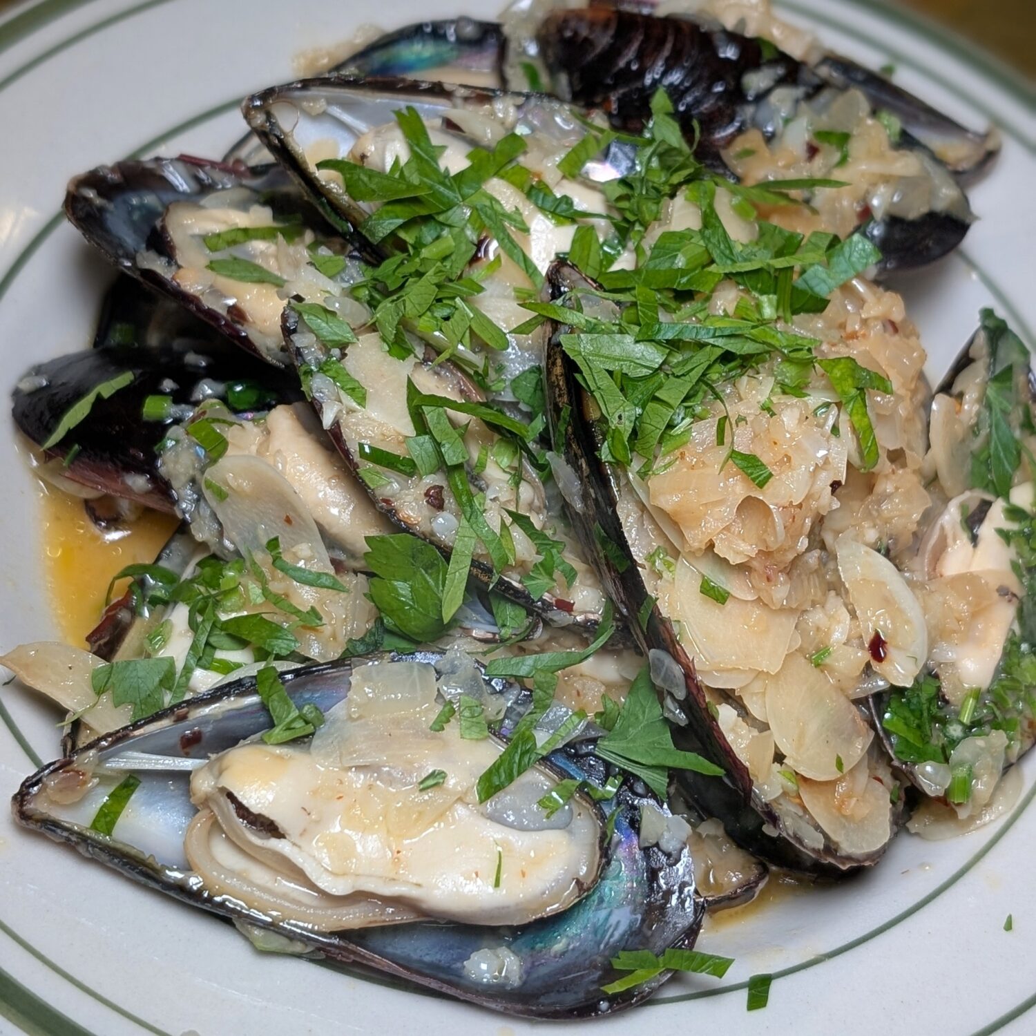 Nolita Mussels in White Wine