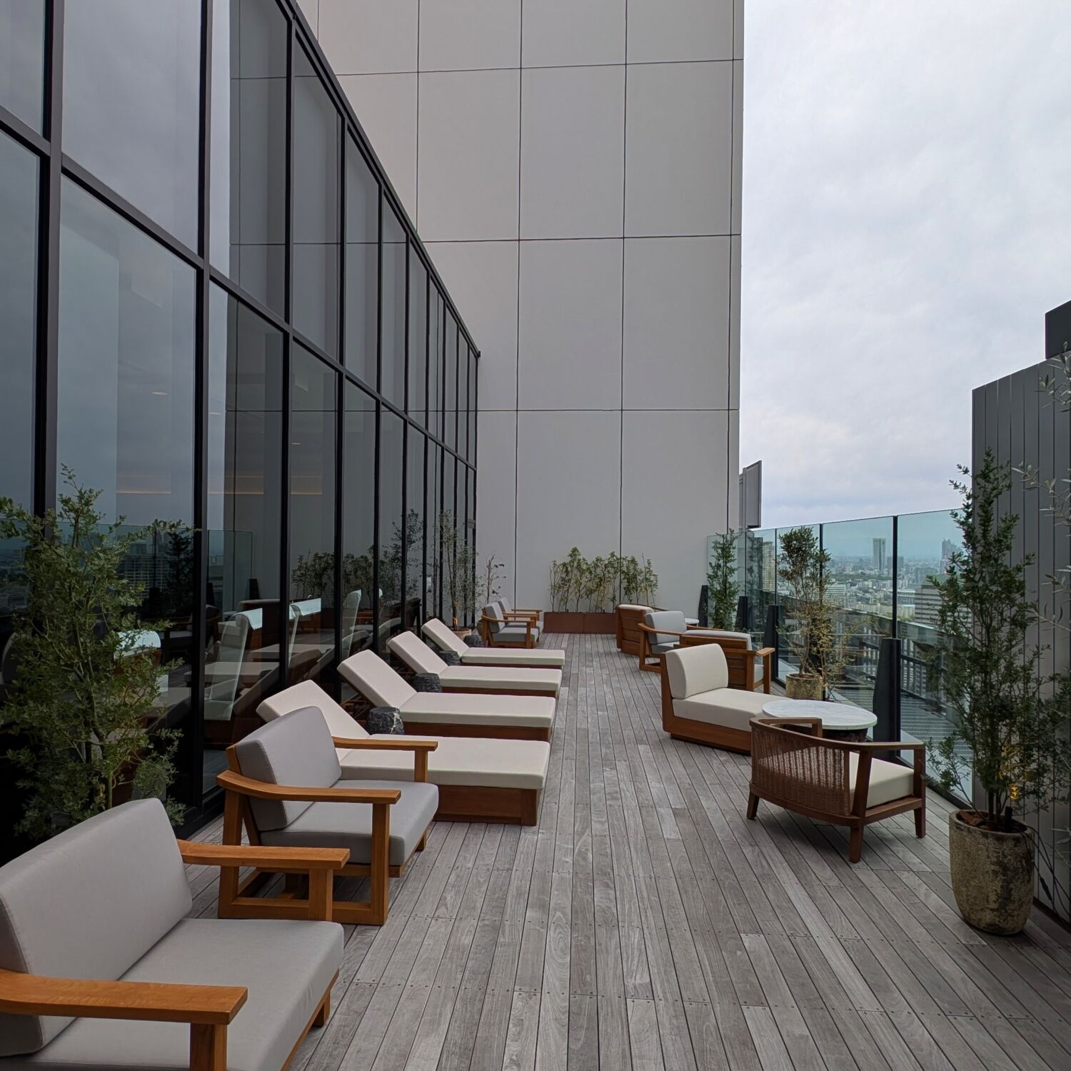 1 Hotel Tokyo Sun Deck