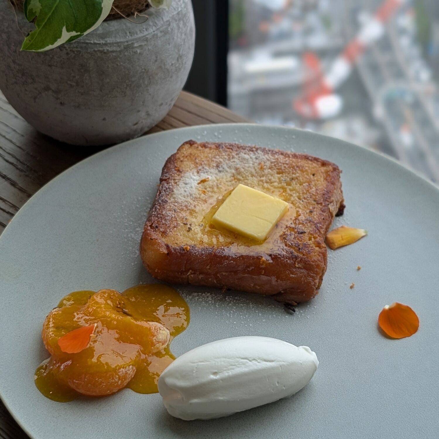 1 Hotel Tokyo NiNi Breakfast French Toast
