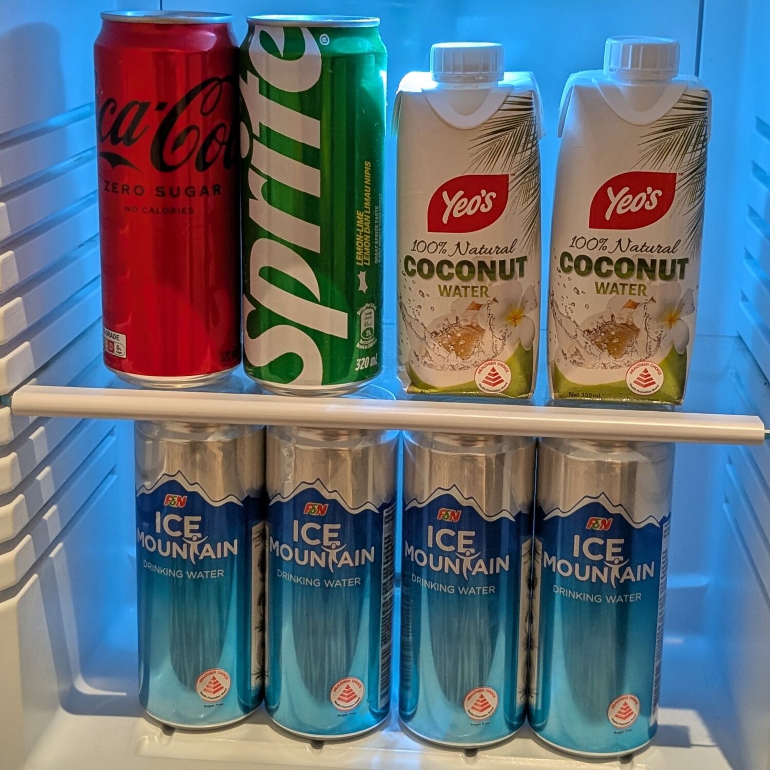 Orchard Rendezvous Hotel Singapore Suite Room Mini Bar