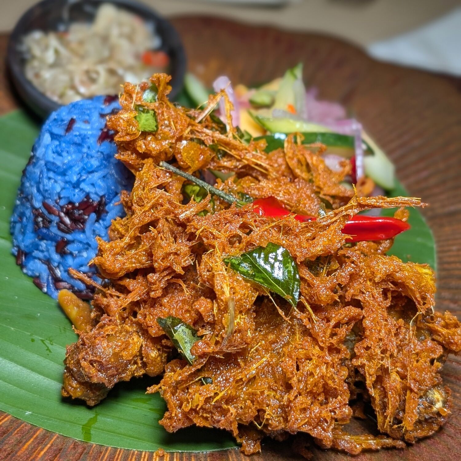 Varel Singapore Hathaway Autograph Bebek Goreng Berempah